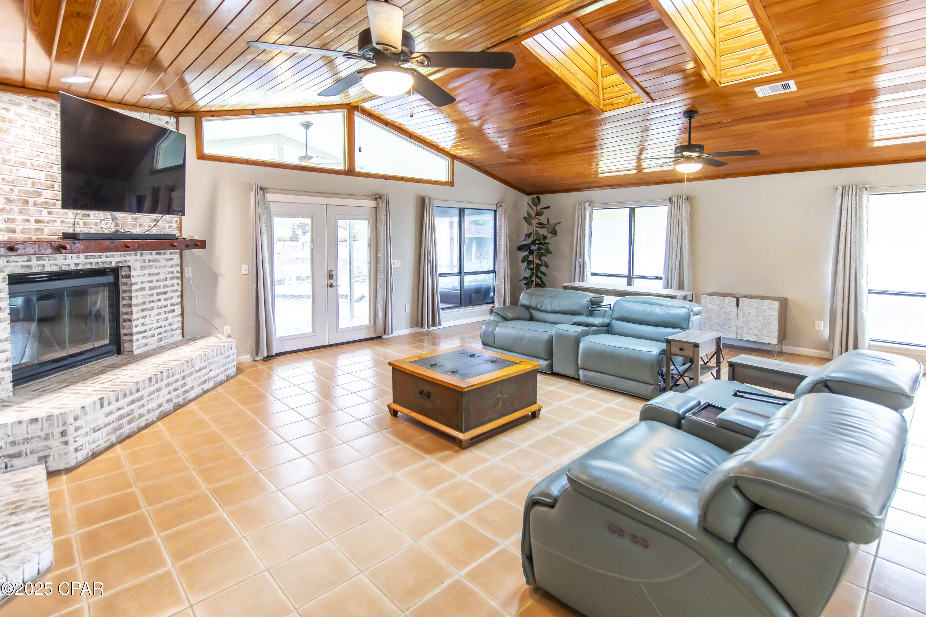 Colony Club Hrbr Ph 2 - Residential