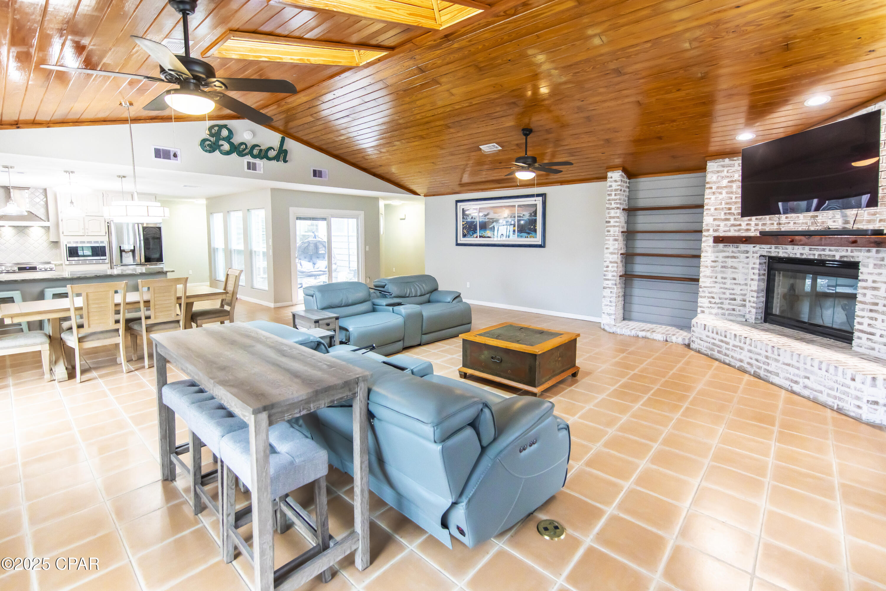 Colony Club Hrbr Ph 2 - Residential