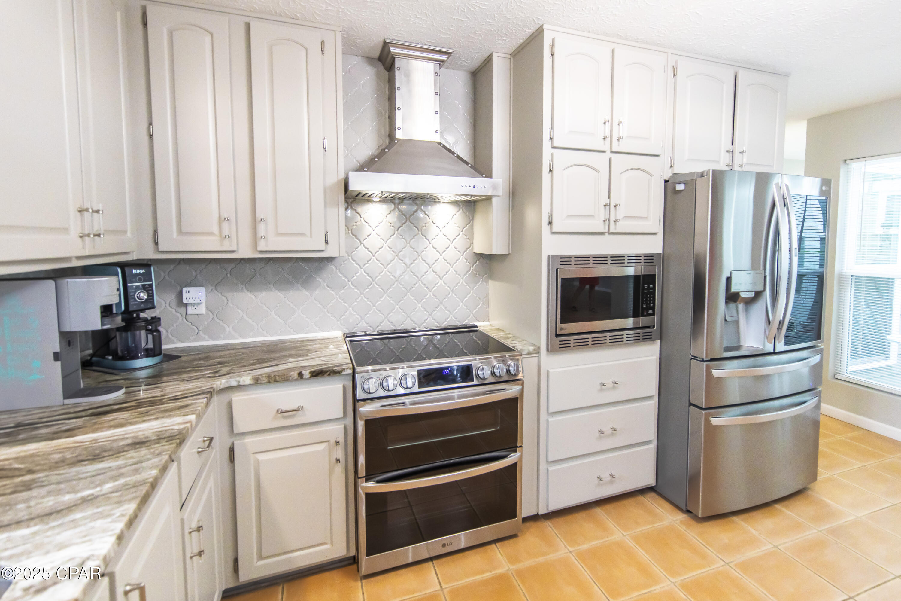 Colony Club Hrbr Ph 2 - Residential