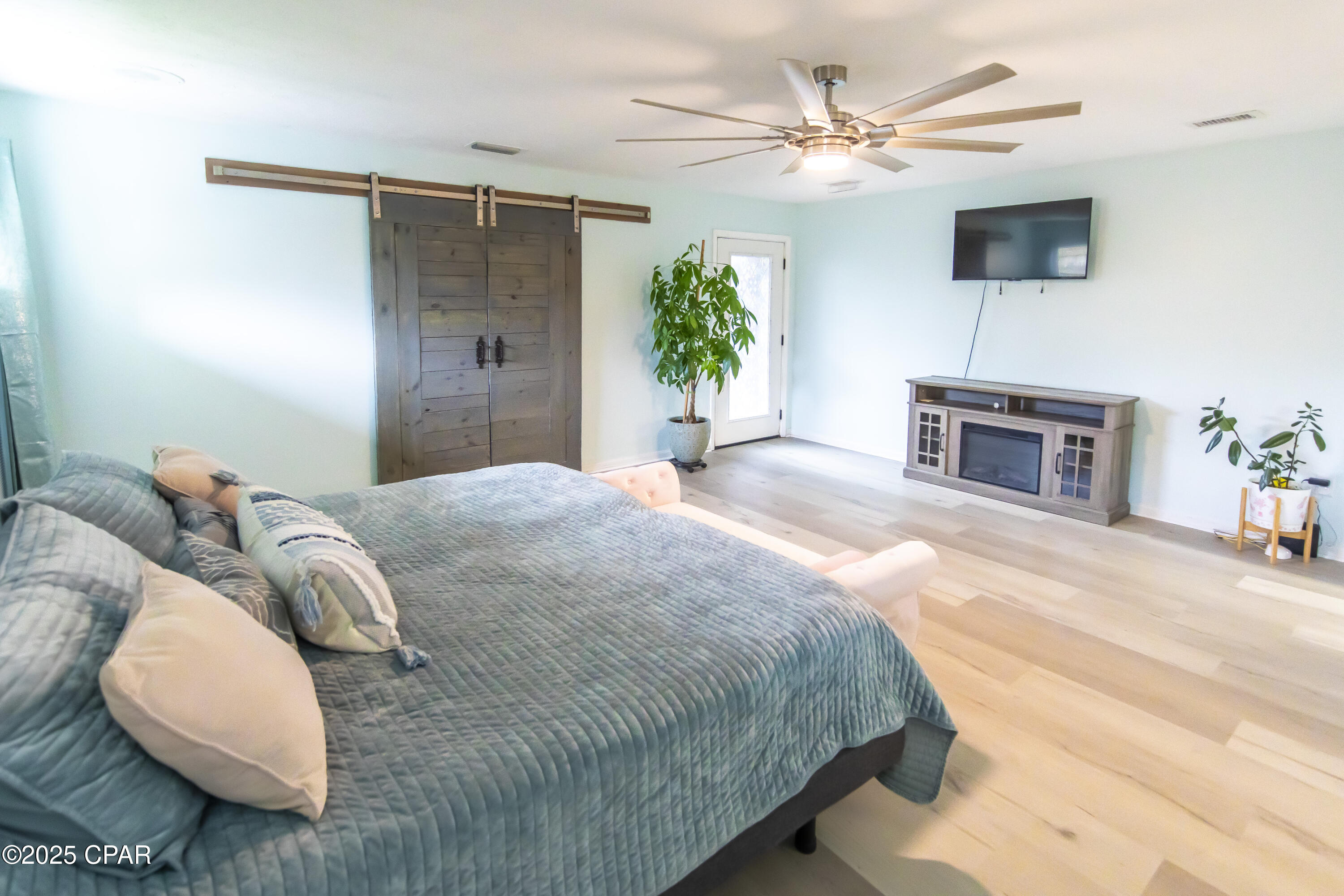 Colony Club Hrbr Ph 2 - Residential