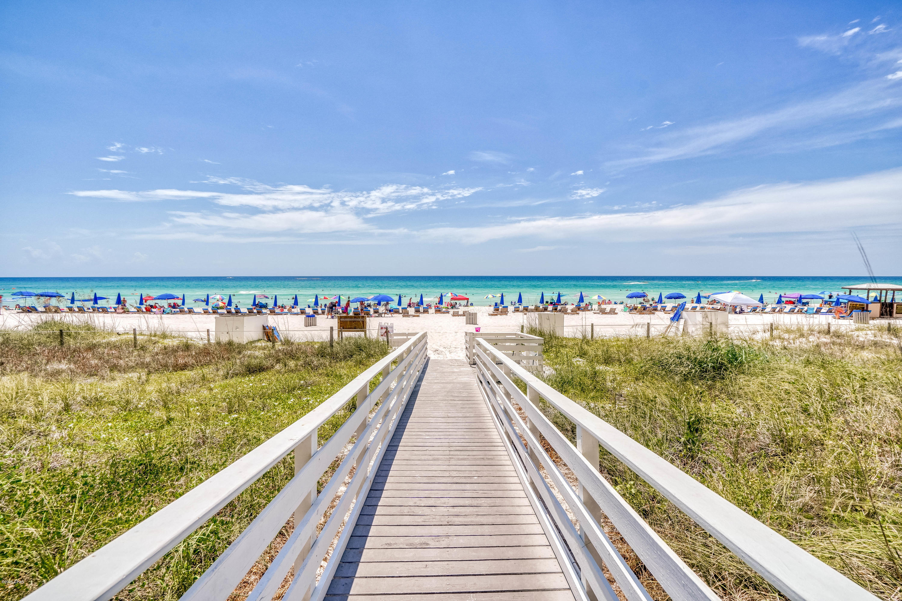 Twin Palms Resort - Residential