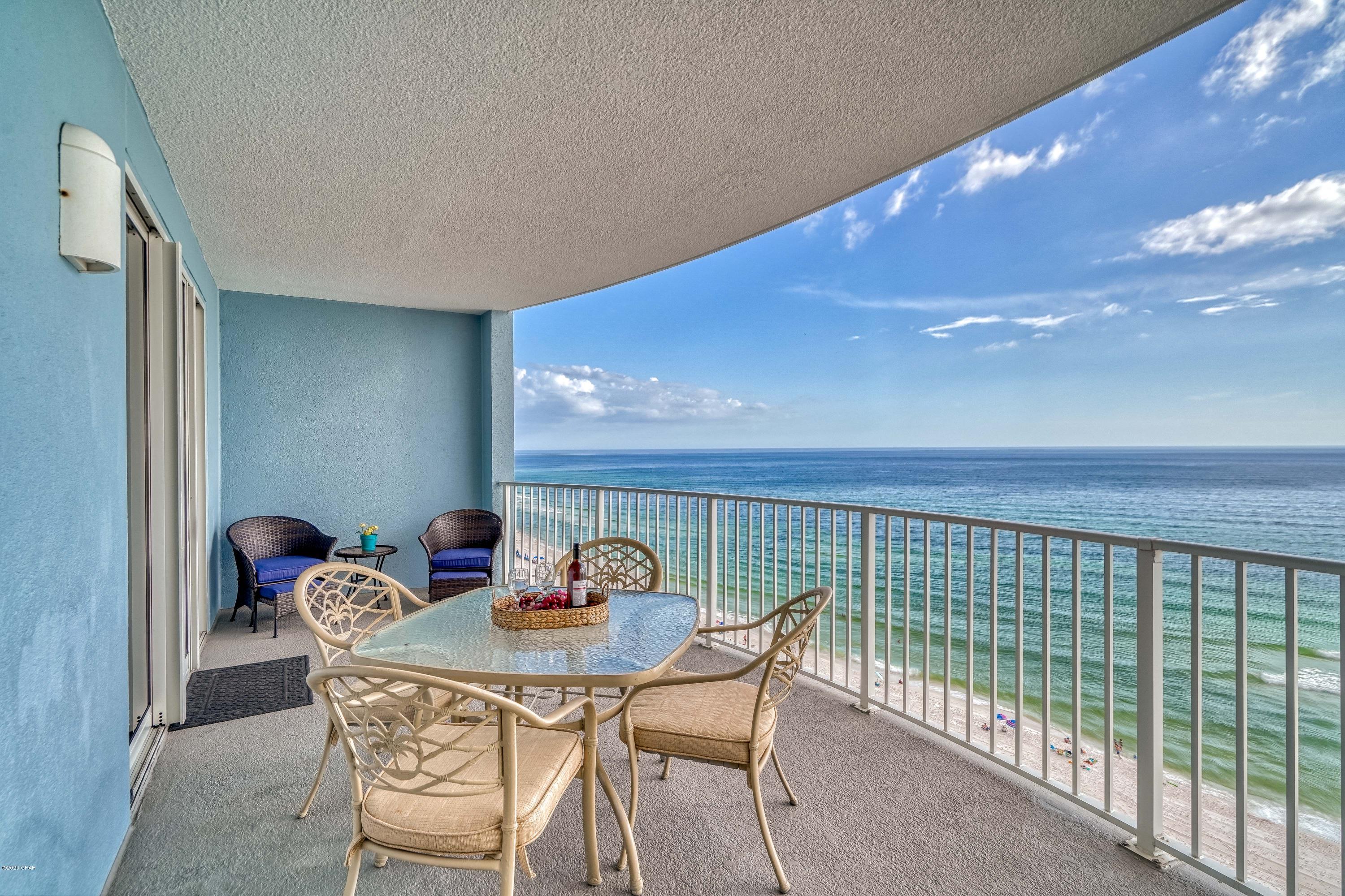 Twin Palms Resort - Residential