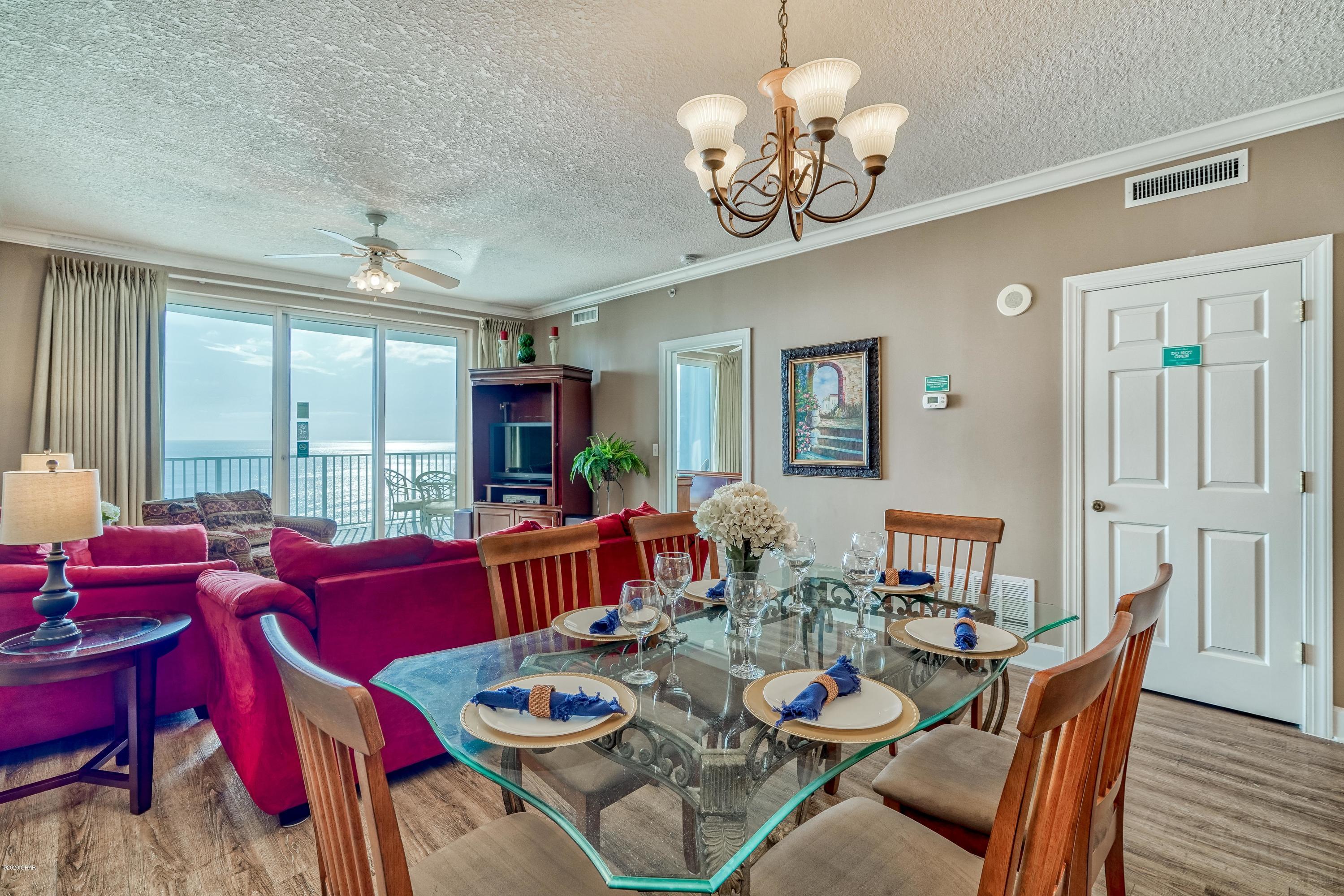 Twin Palms Resort - Residential