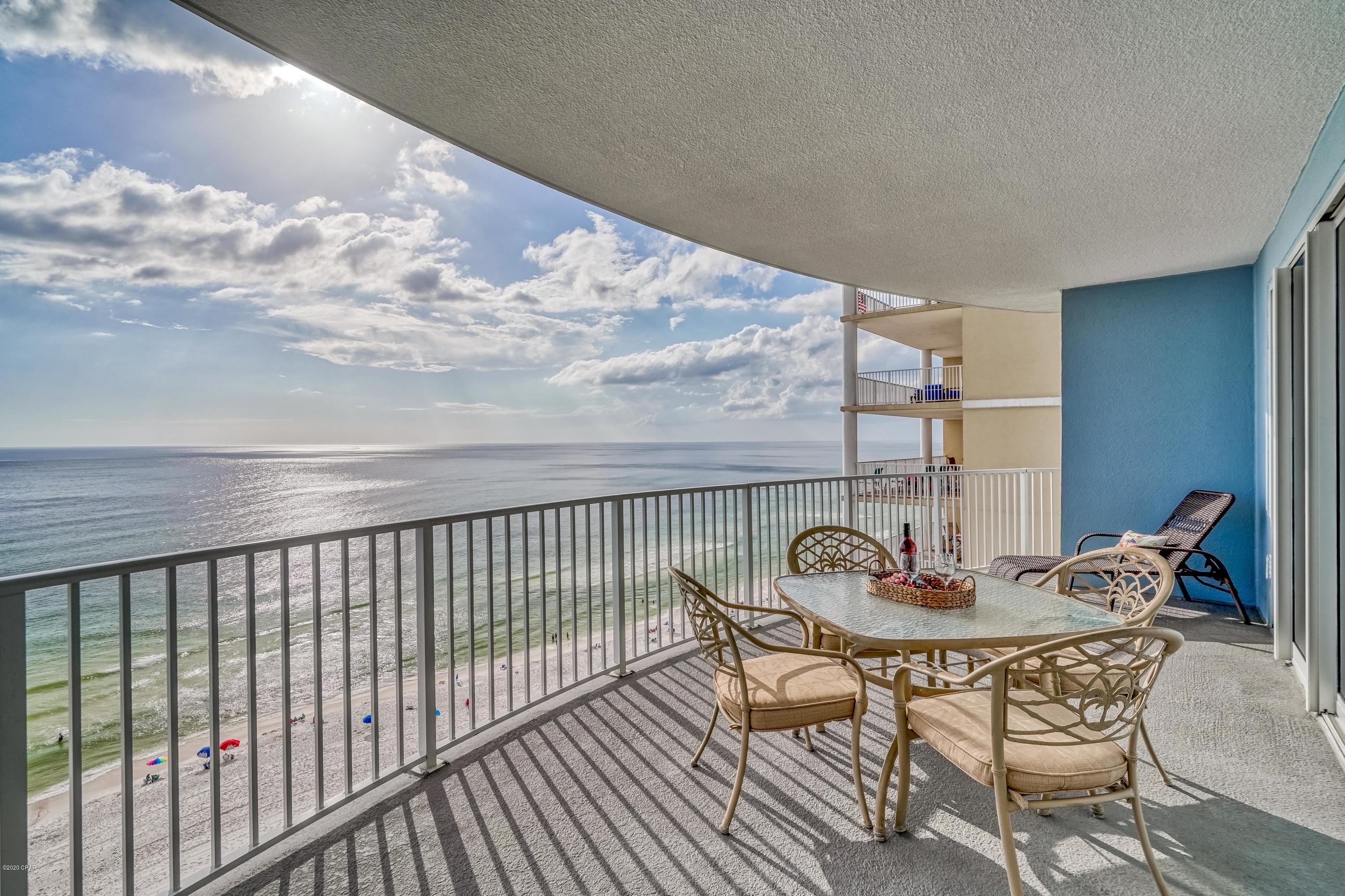 Twin Palms Resort - Residential