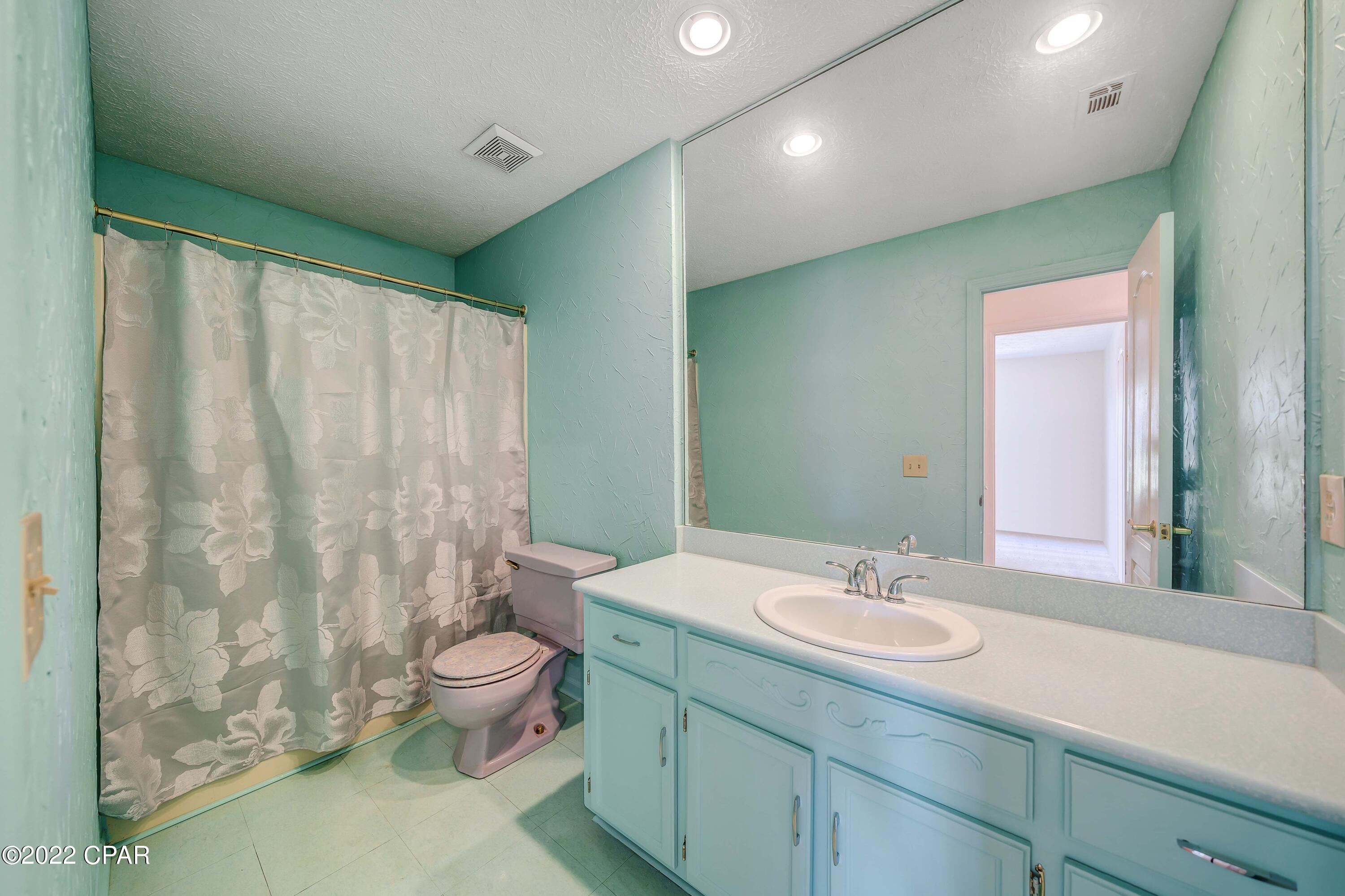 North Lagoon Oaks 9th - Residential