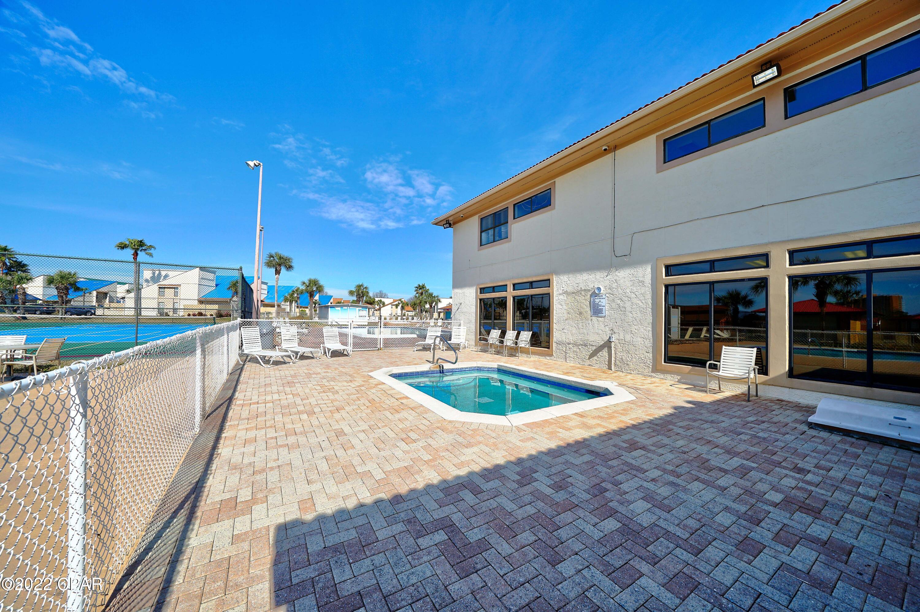 Horizon South XX - Residential