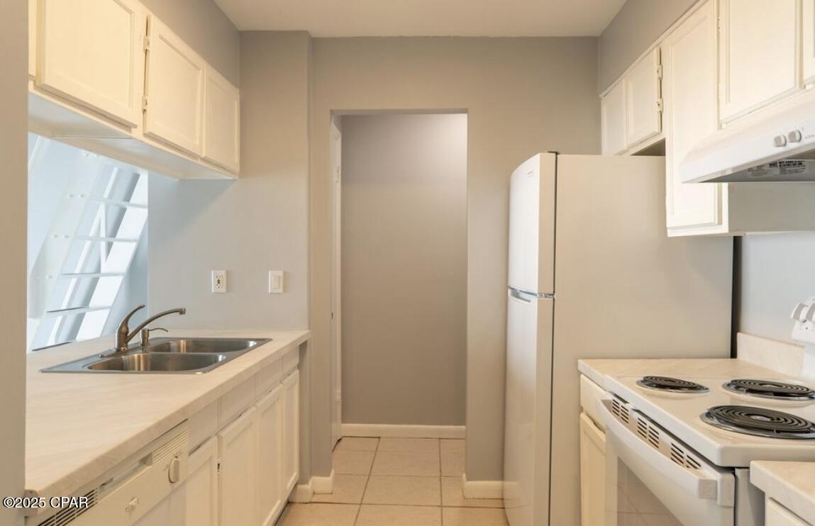 Treasure Cove Condo. - Residential