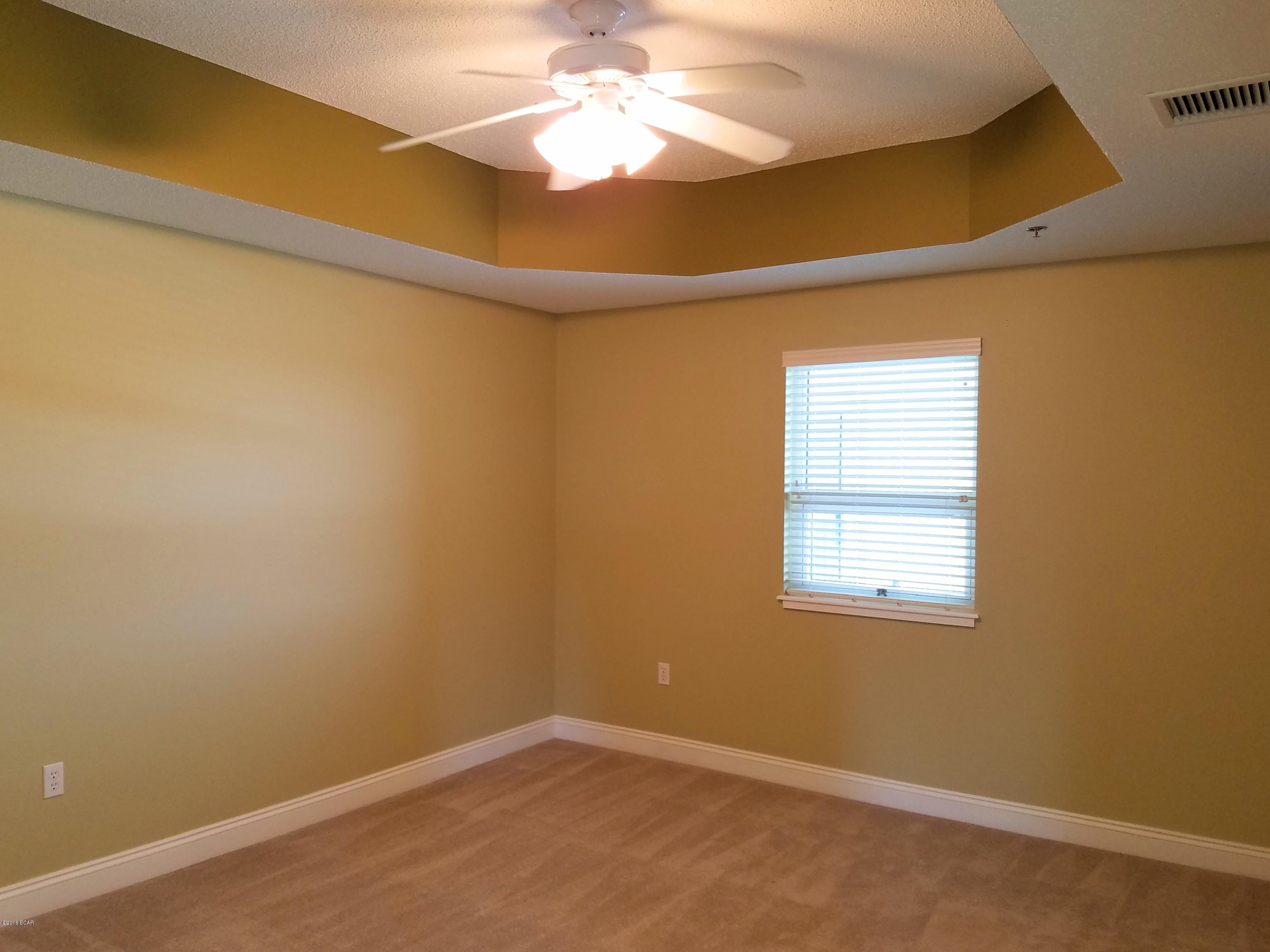 Marina Bay Condo - Residential