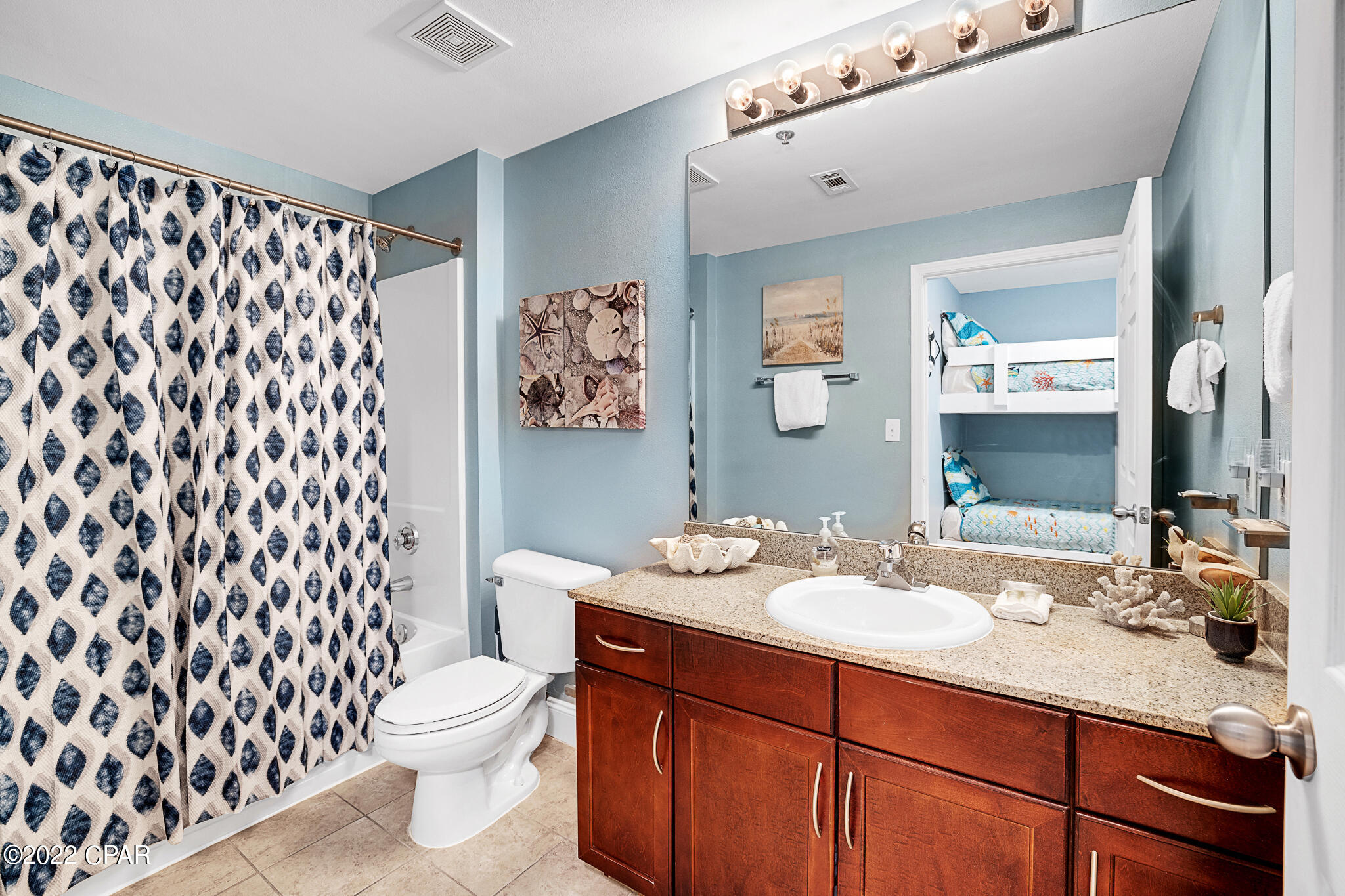 Laketown Wharf - Residential