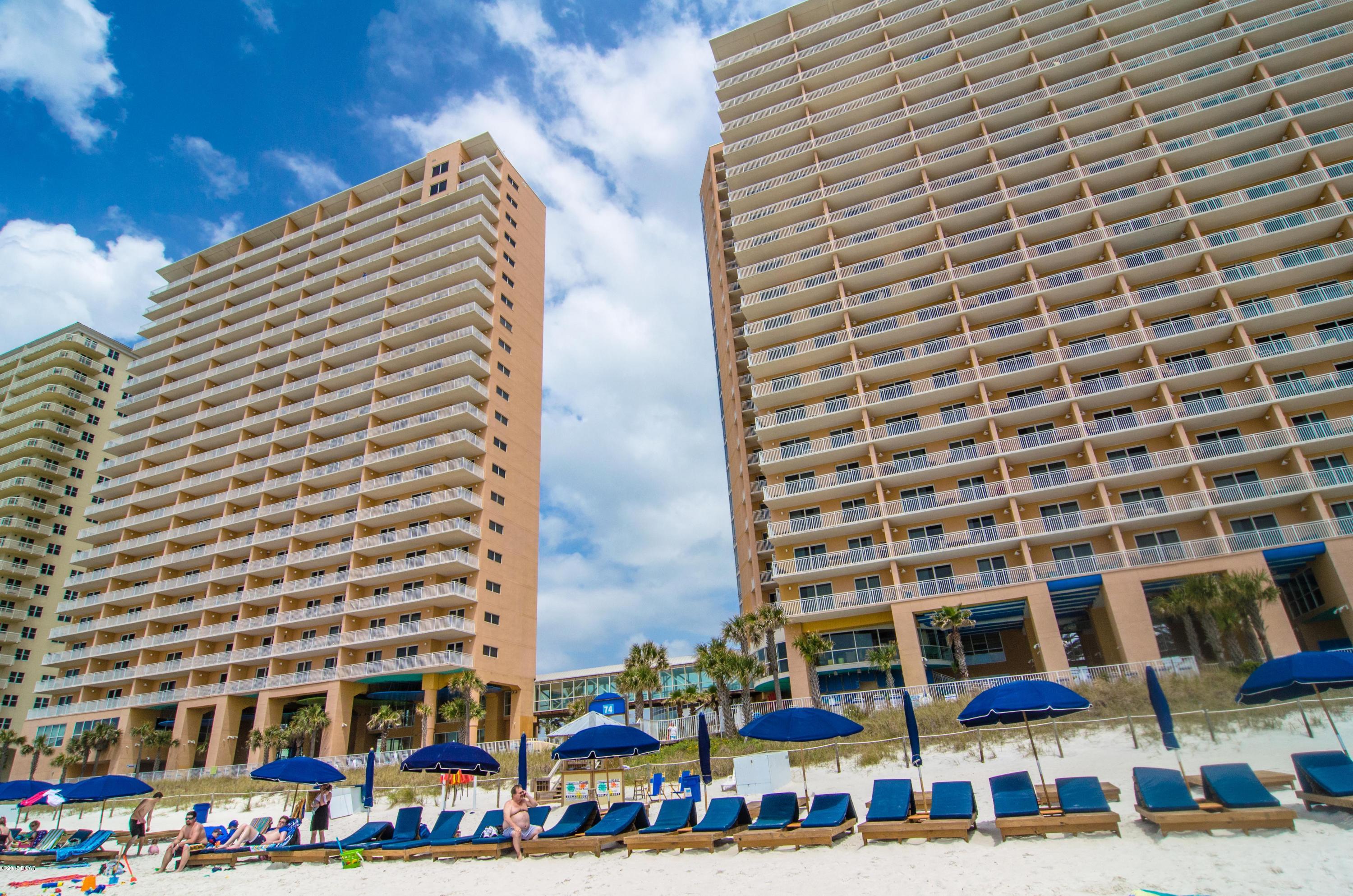 Splash Condo - Residential