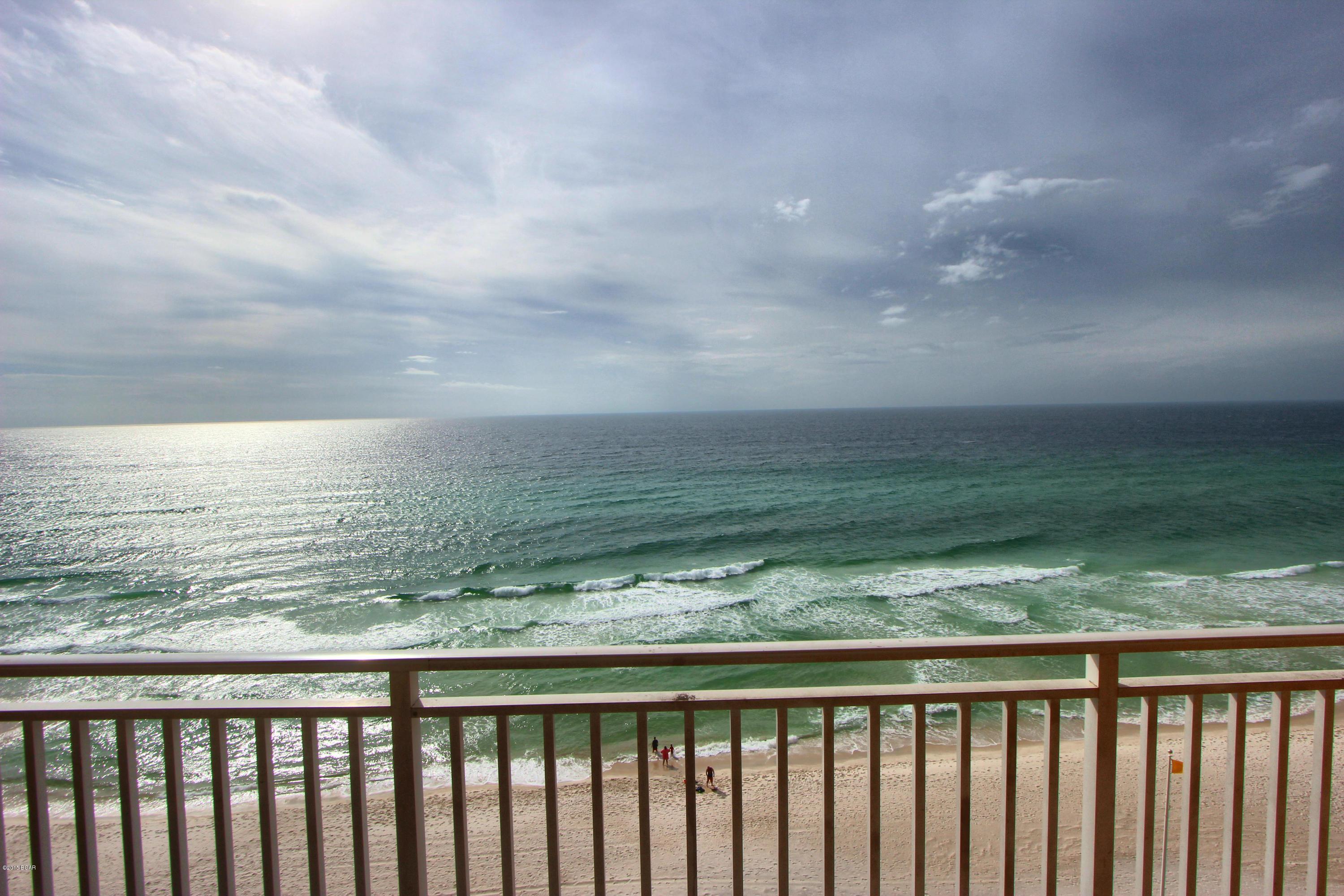 Splash Condo - Residential