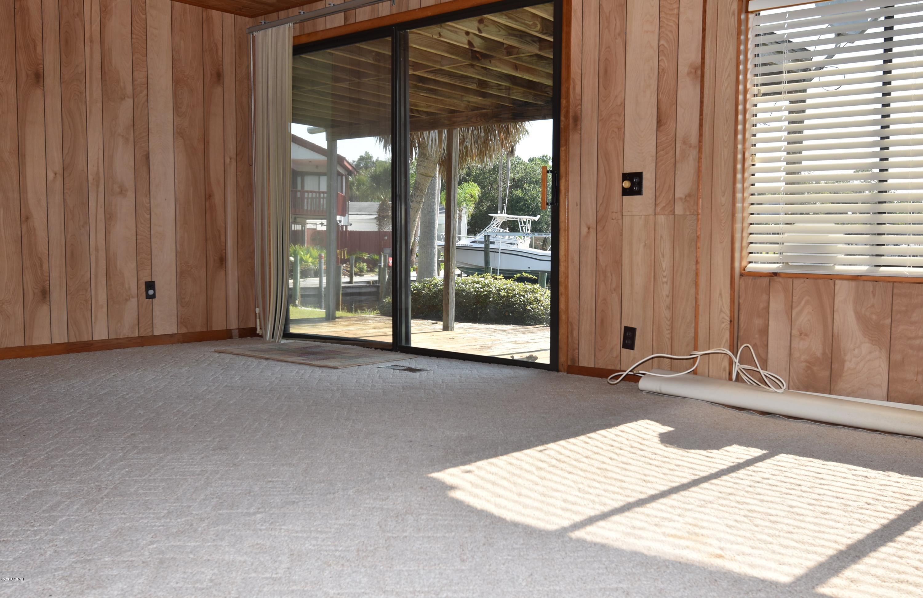 Bayside Park U-1 - Residential