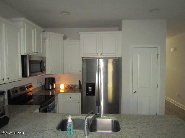 Hathaway Townhomes - Residential Lease