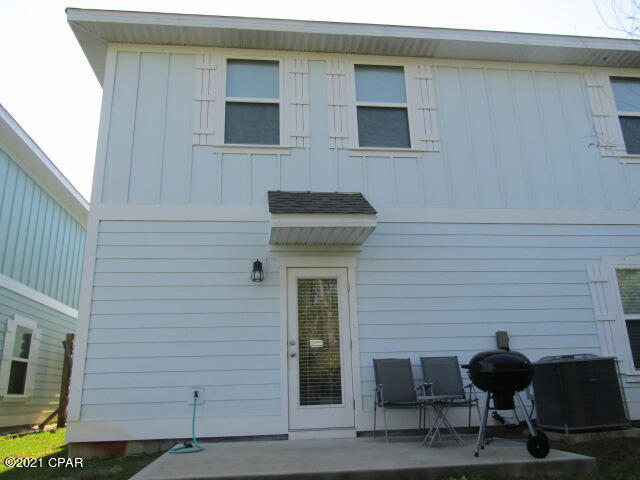 Hathaway Townhomes - Residential Lease