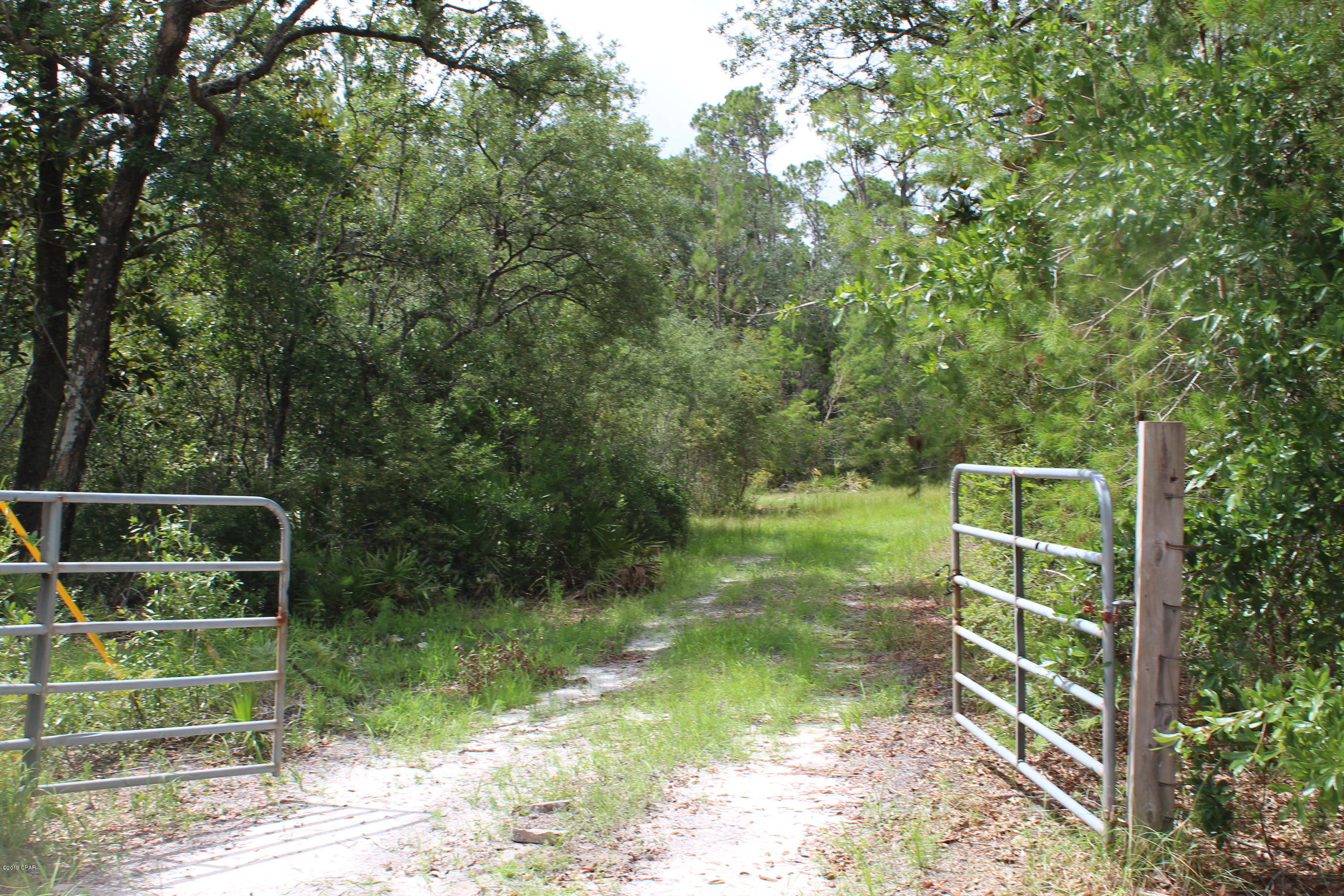 [No Recorded Subdiv] - Land