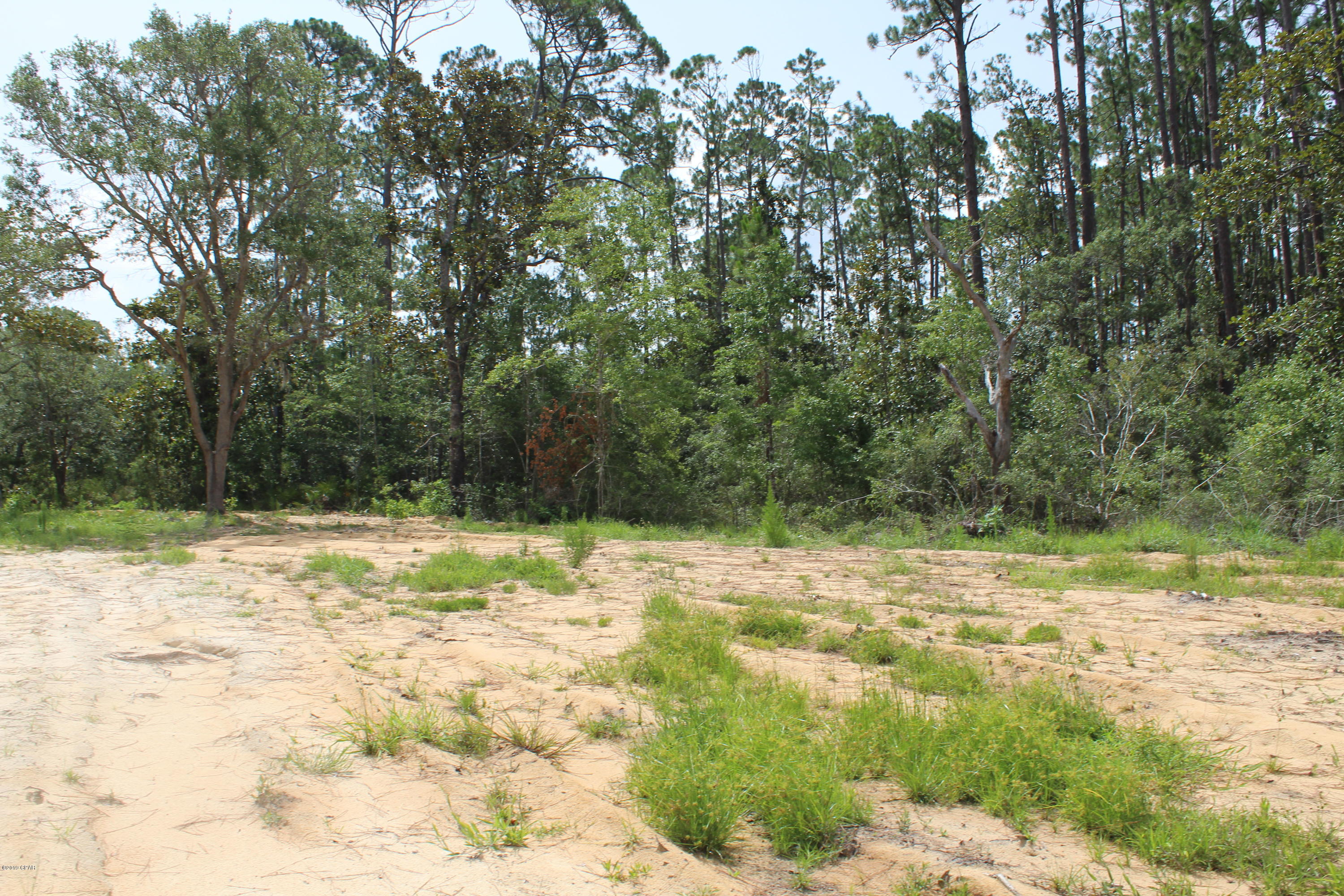 [No Recorded Subdiv] - Land