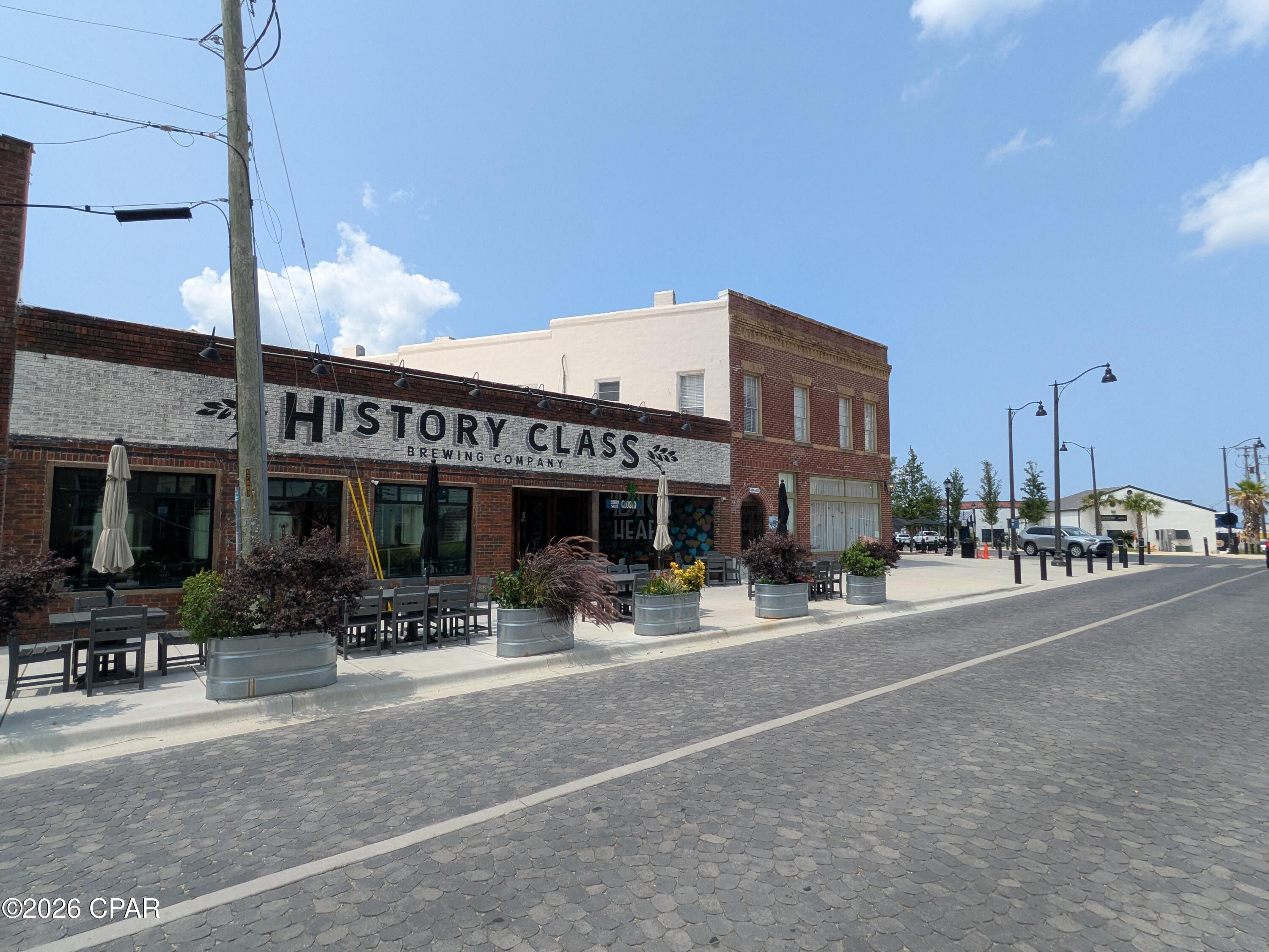 No Named Subdivision - Commercial Lease