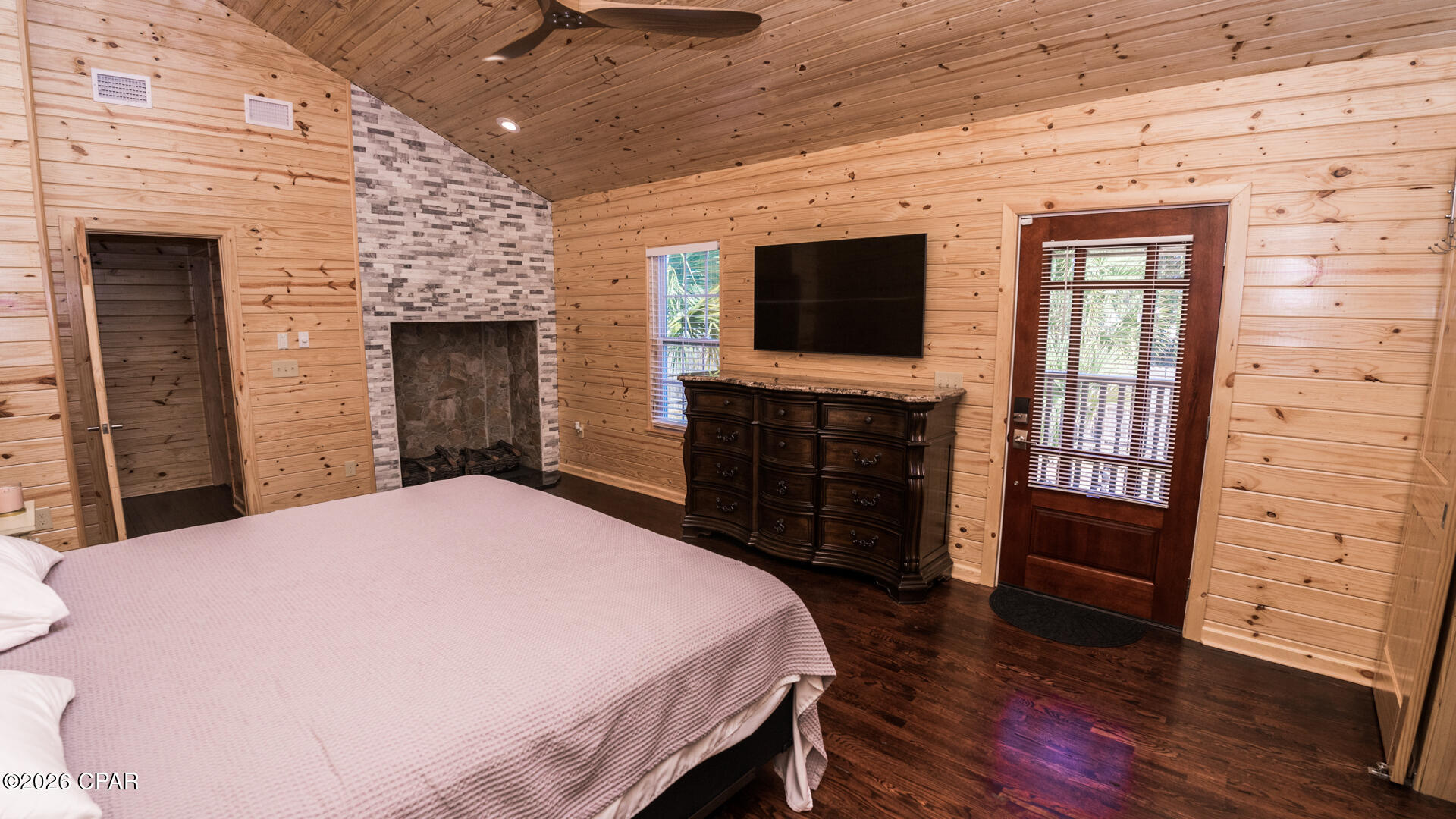 No Named Subdivision - Commercial Lease