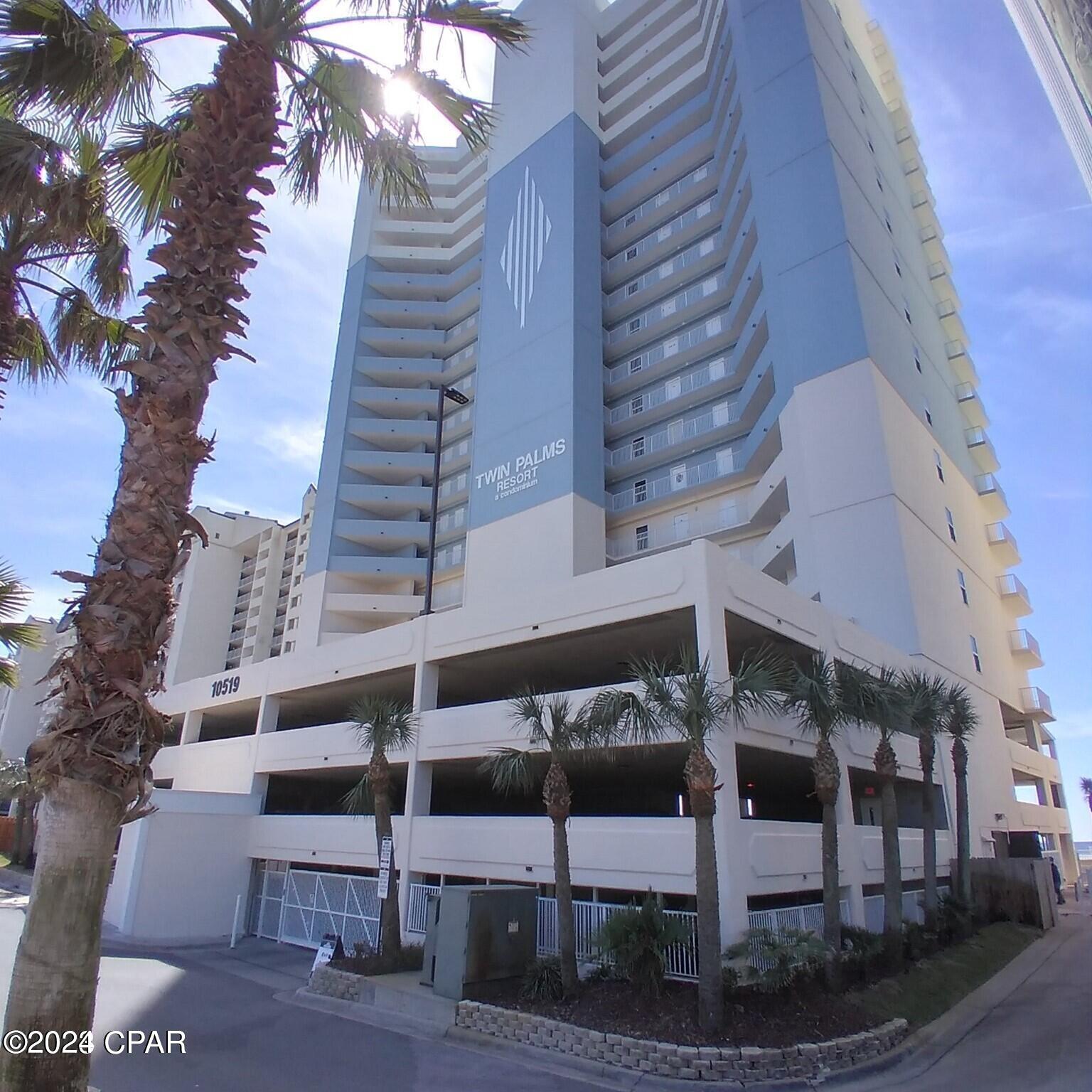 Twin Palms Resort - Residential