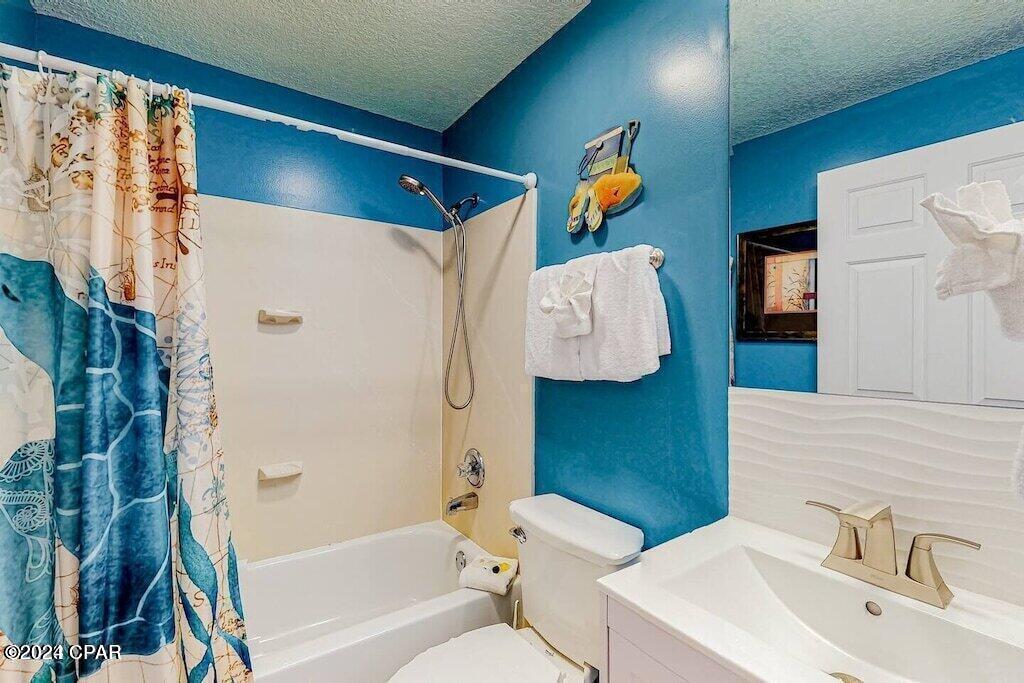 Twin Palms Resort - Residential