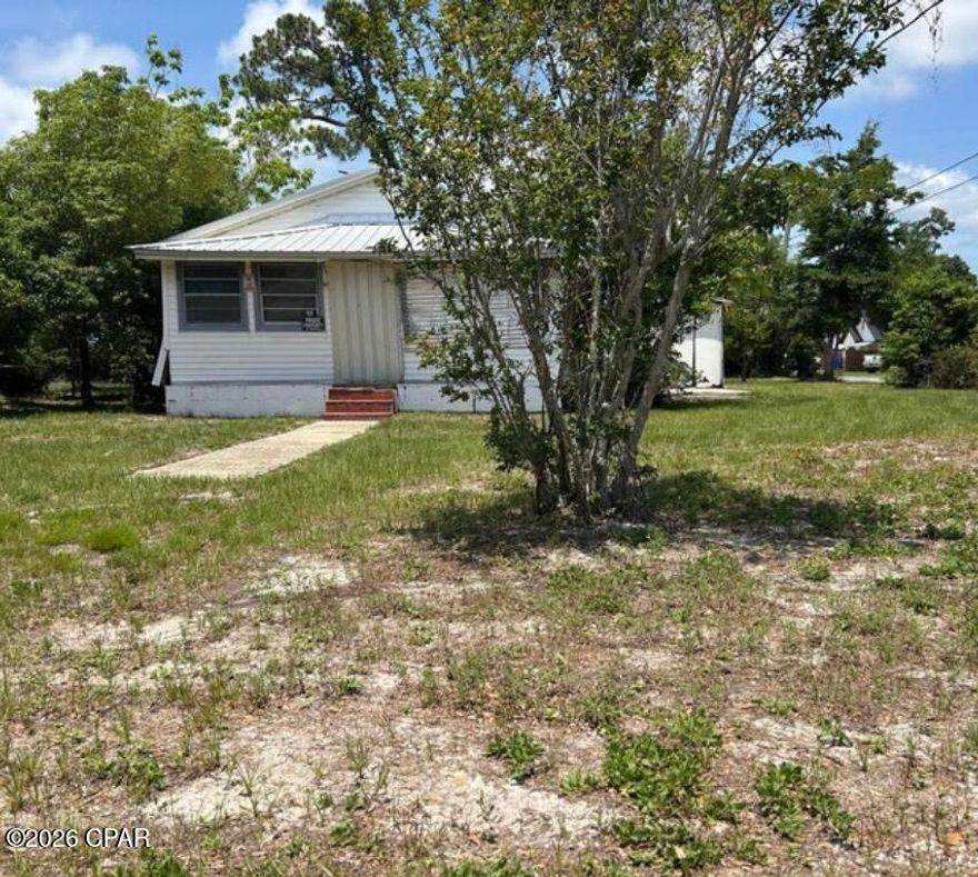 ***INVESTOR/CONTRACTOR SPECIAL!!!*** This 3 bedroom. 1 bathroom fixer upper corner home is in a GREAT location! Minutes from everything Panama City has to offer and no more than a 10 minute drive to Panama City Beach. Priced to sell taking into account it needs complete renovation. All information is approximate and should be verified by buyers if important