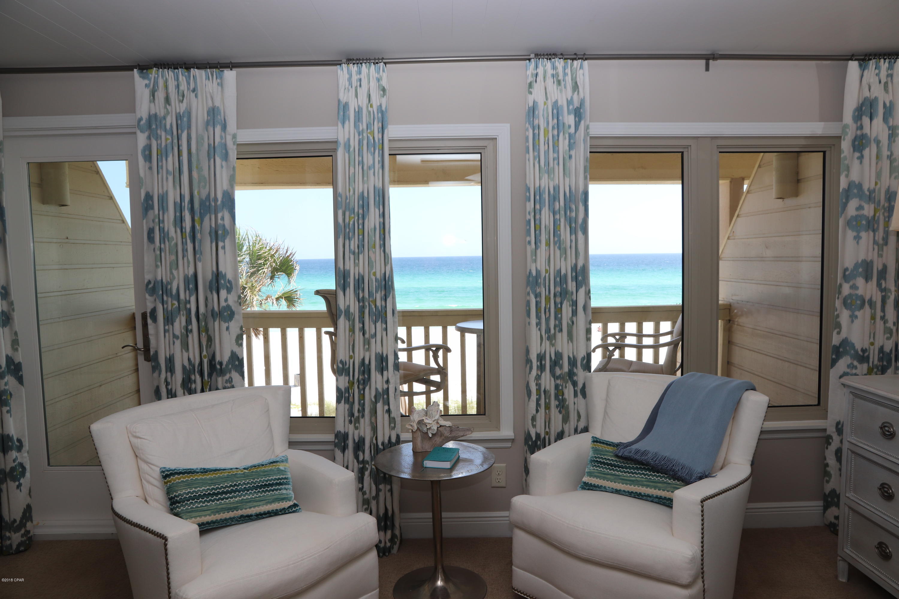 Shores Townhouses - Residential