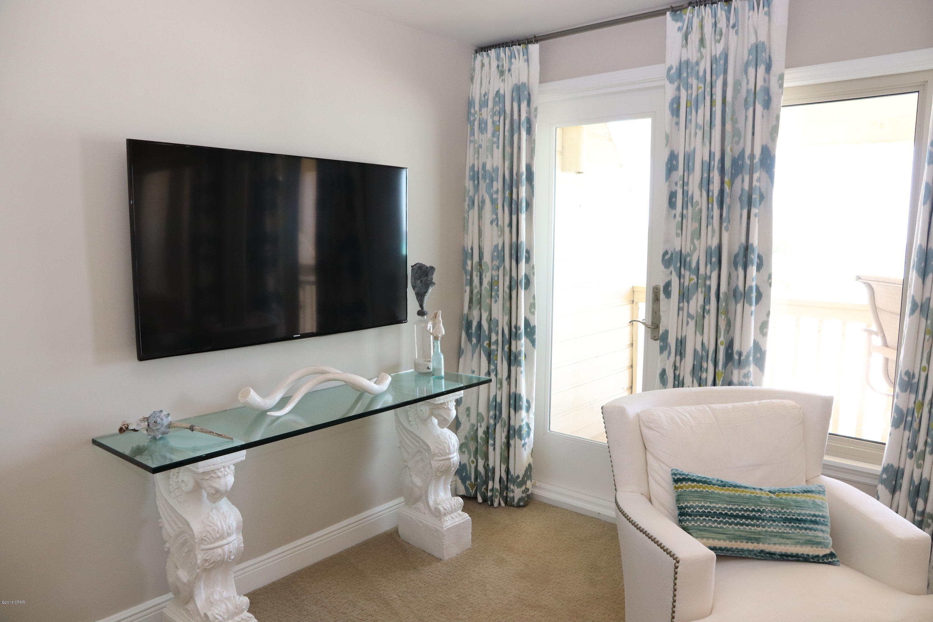 Shores Townhouses - Residential