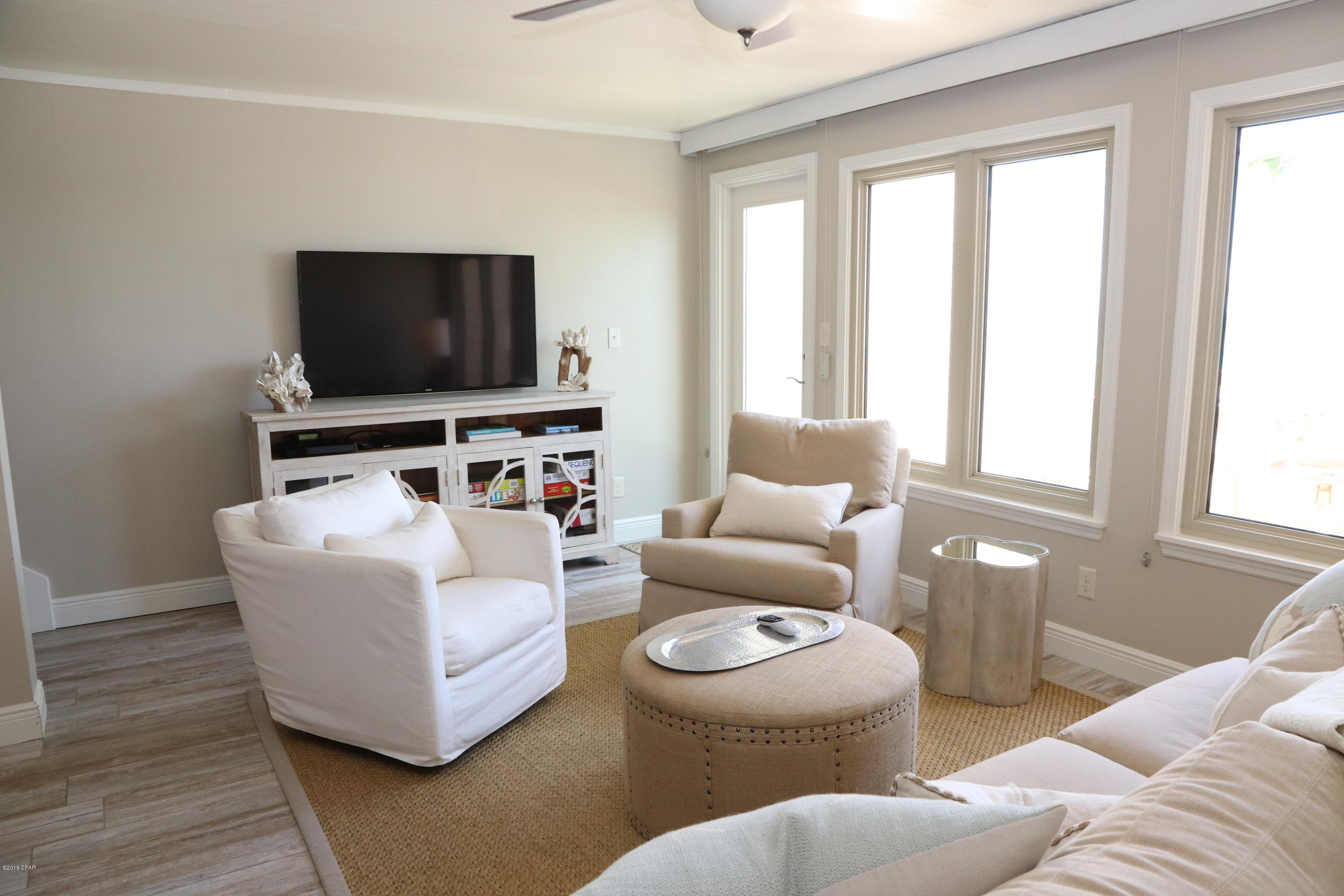 Shores Townhouses - Residential