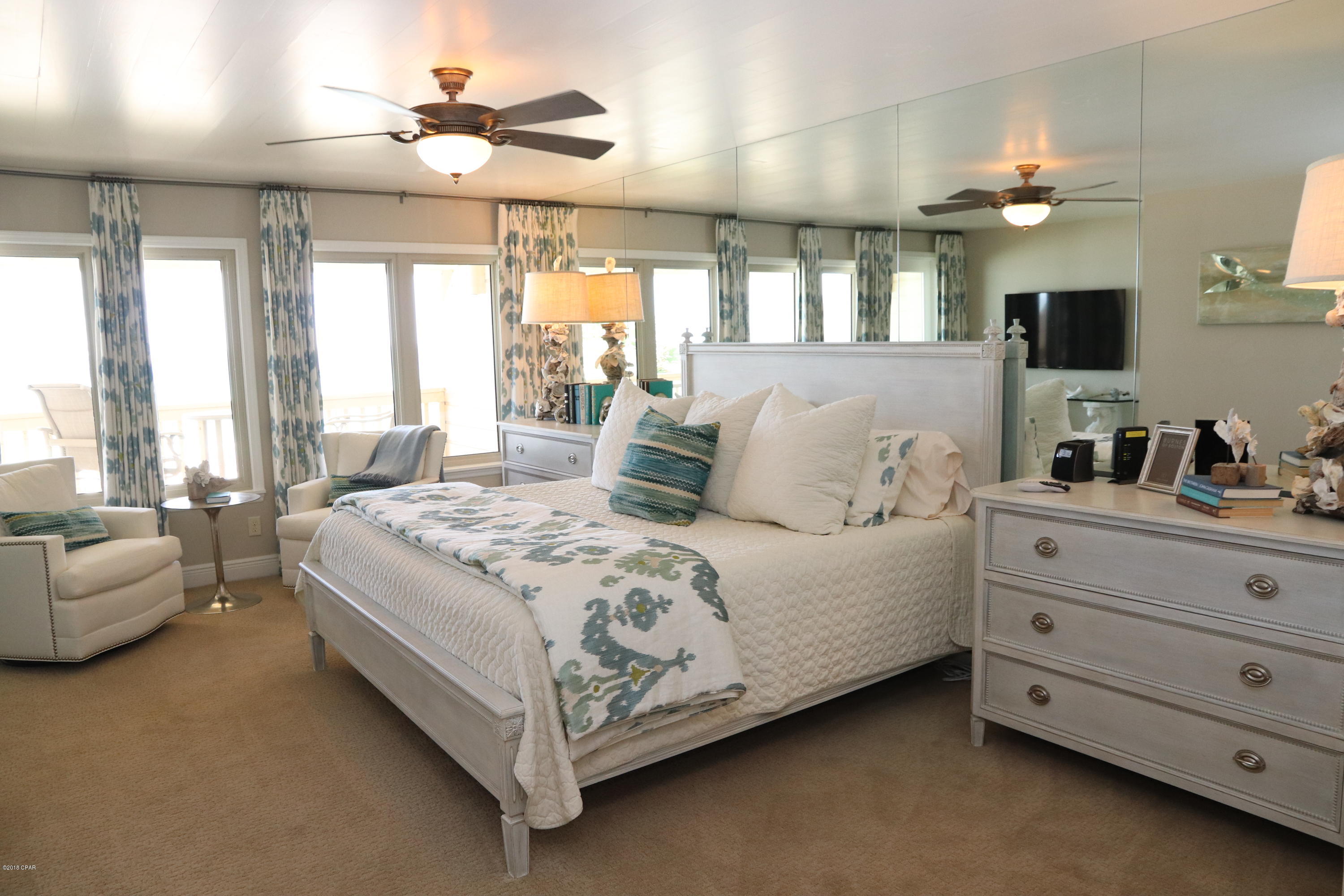 Shores Townhouses - Residential