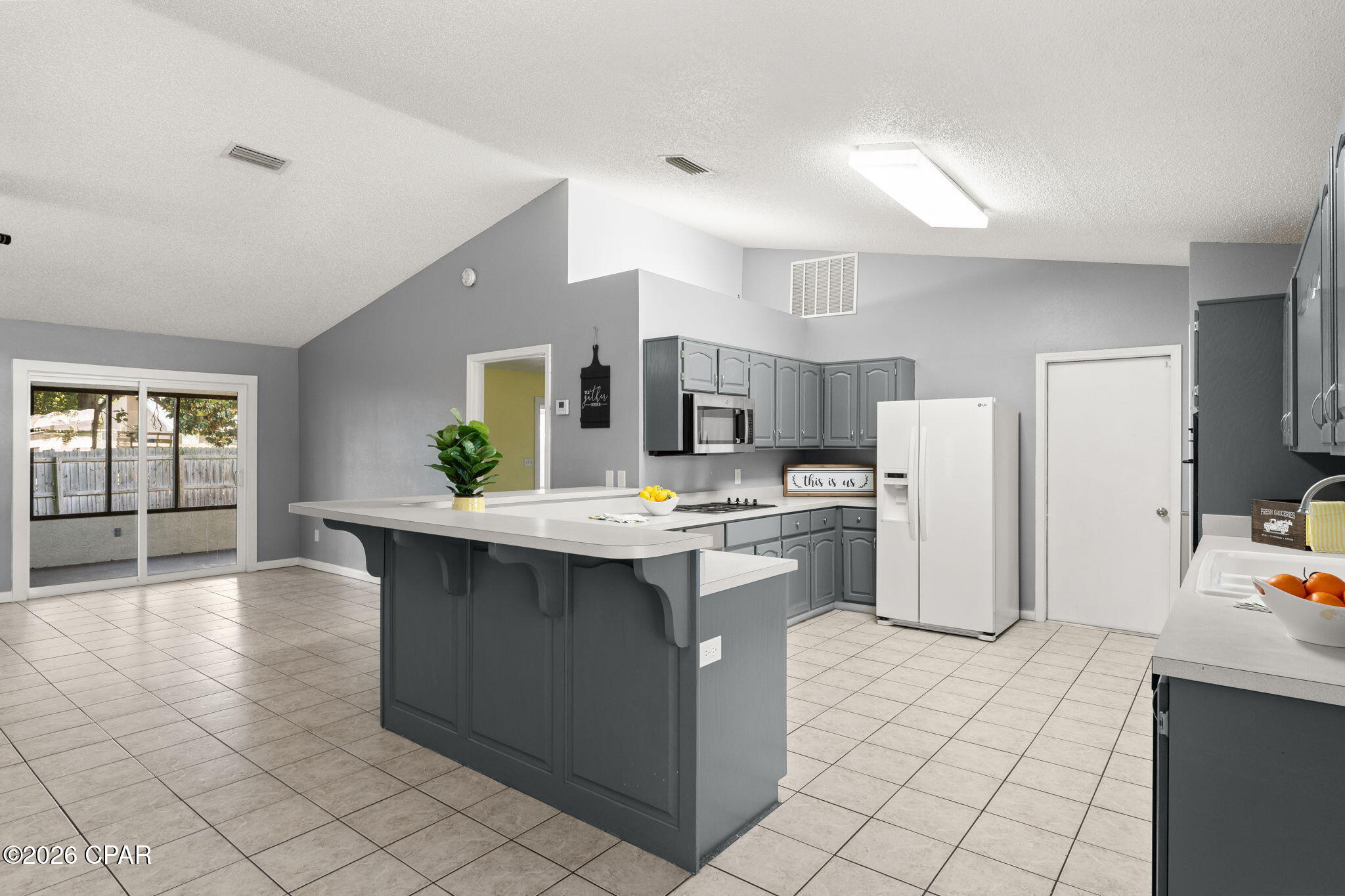 Hidden Lagoon - Residential