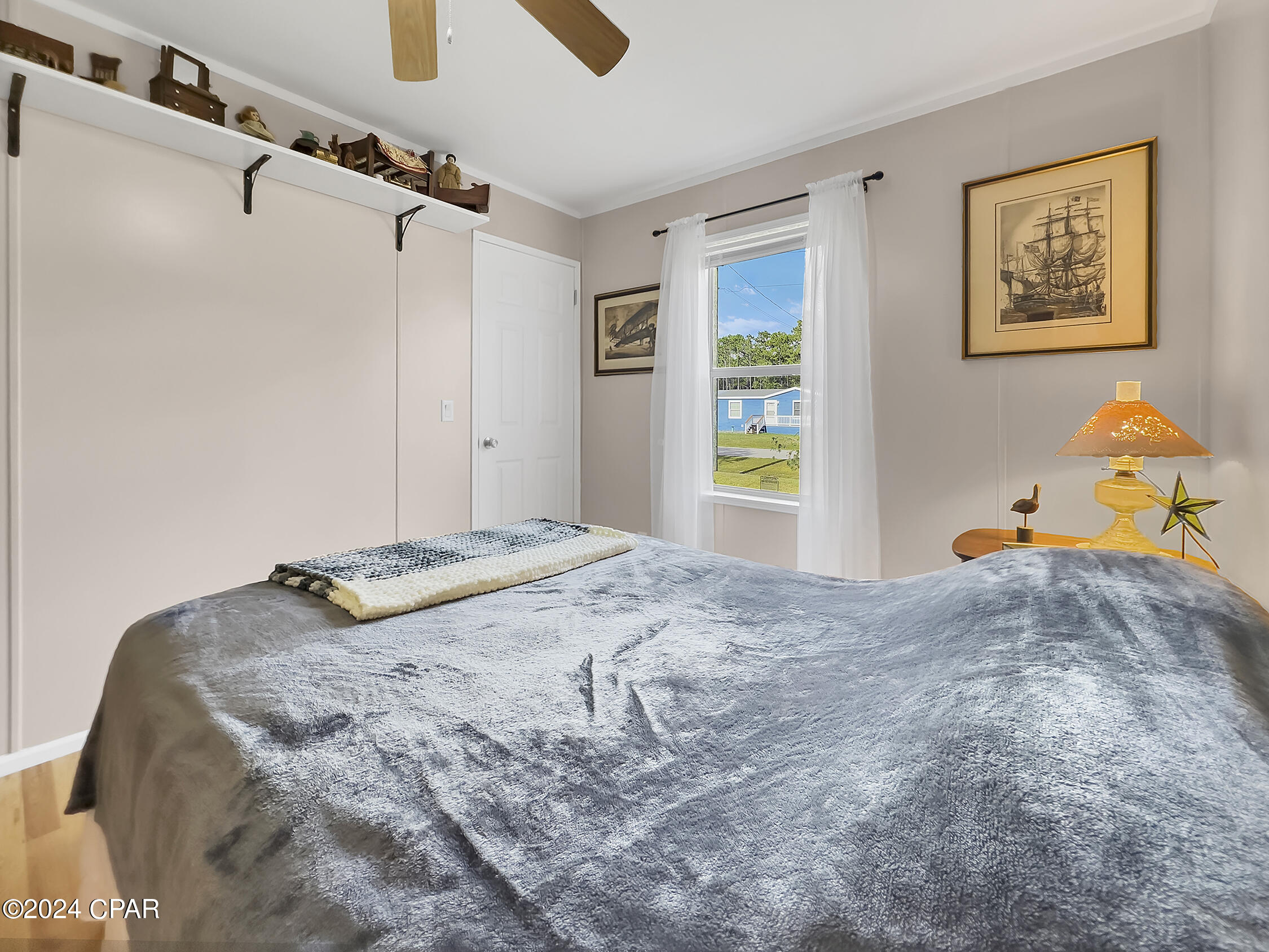 Palm Breeze - Residential