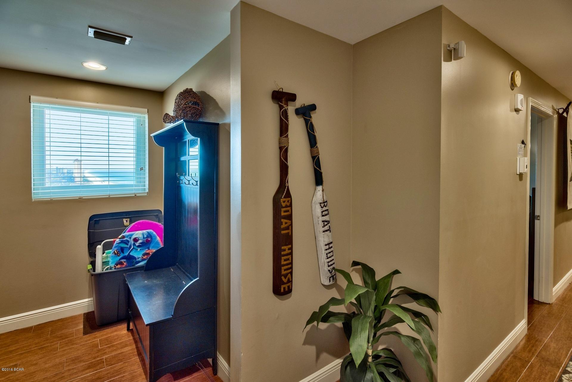 Sterling Breeze - Residential