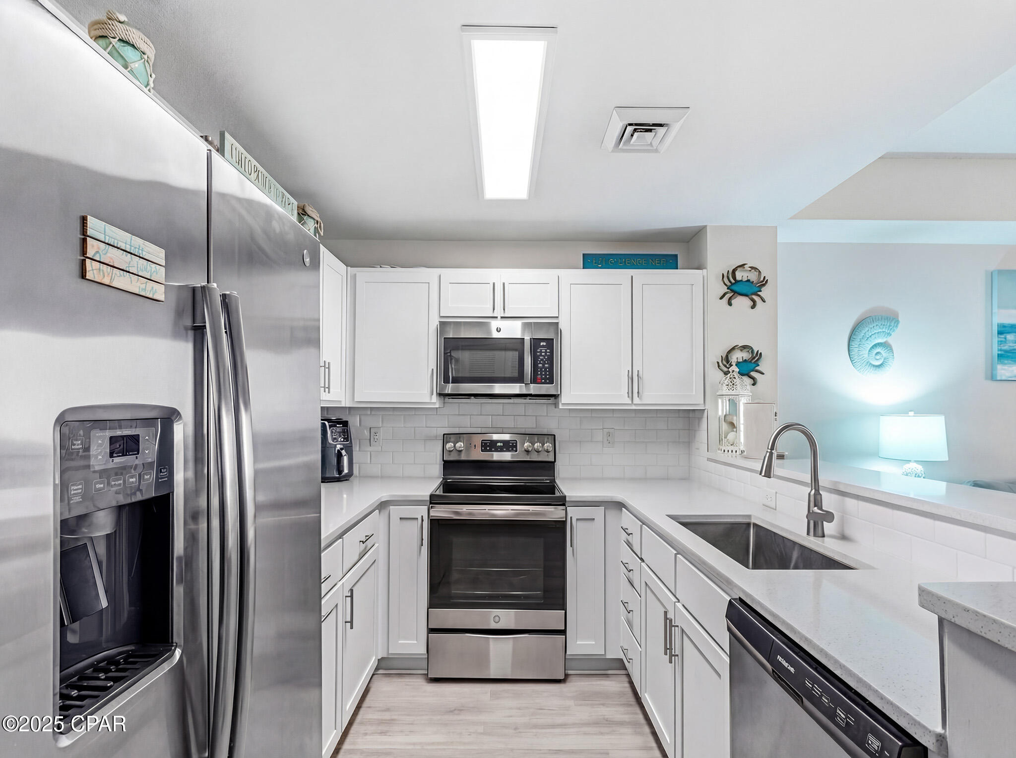 Calypso Towers III - Residential