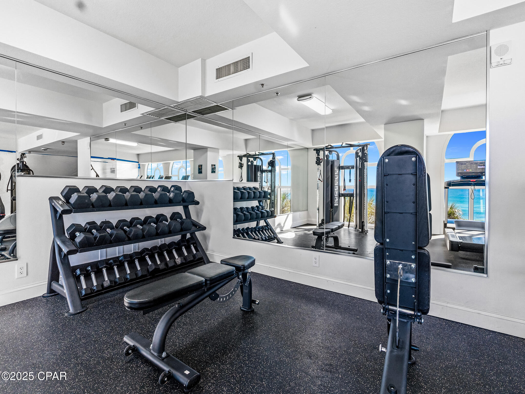 Calypso Towers III - Residential