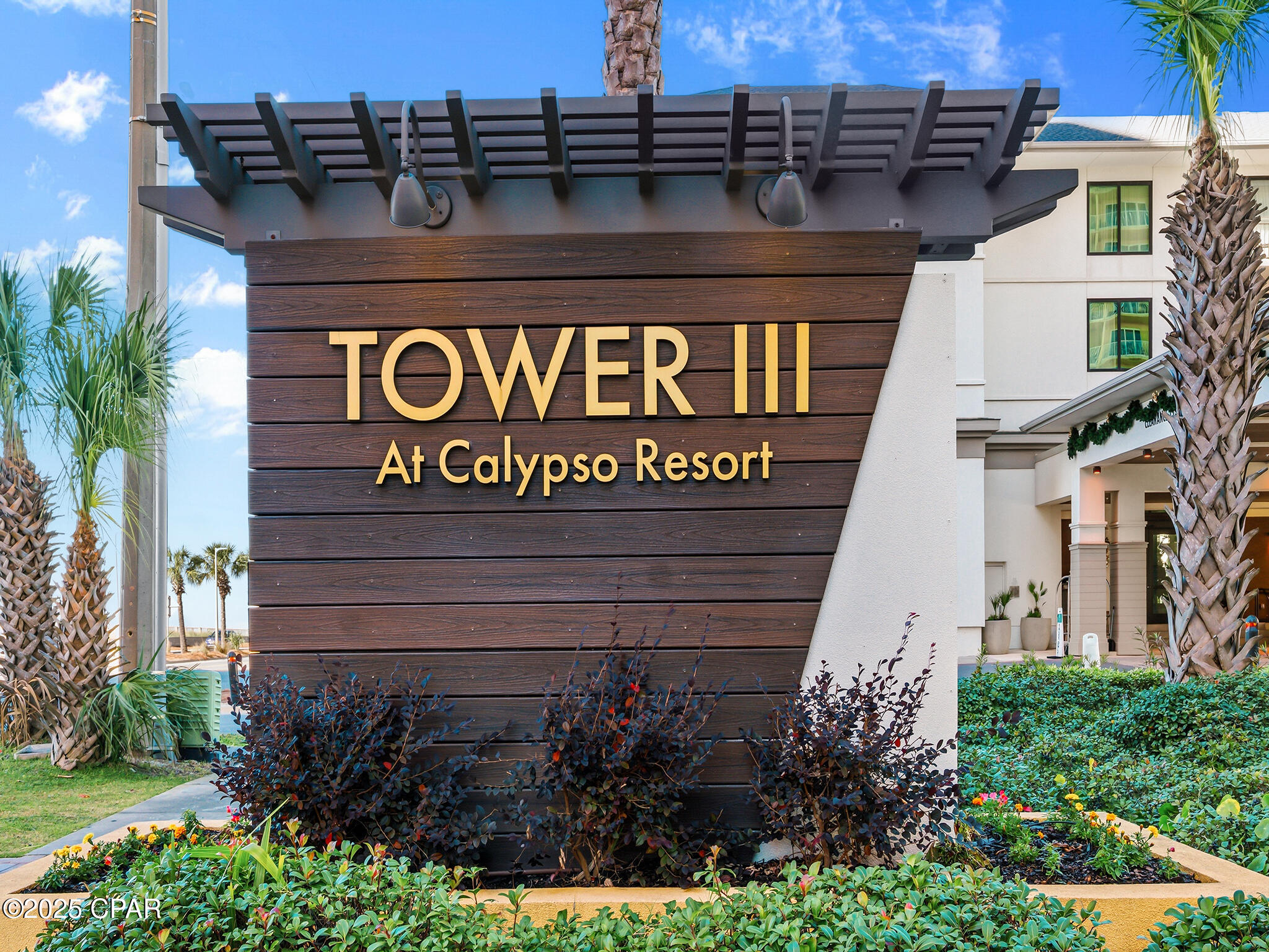 Calypso Towers III - Residential