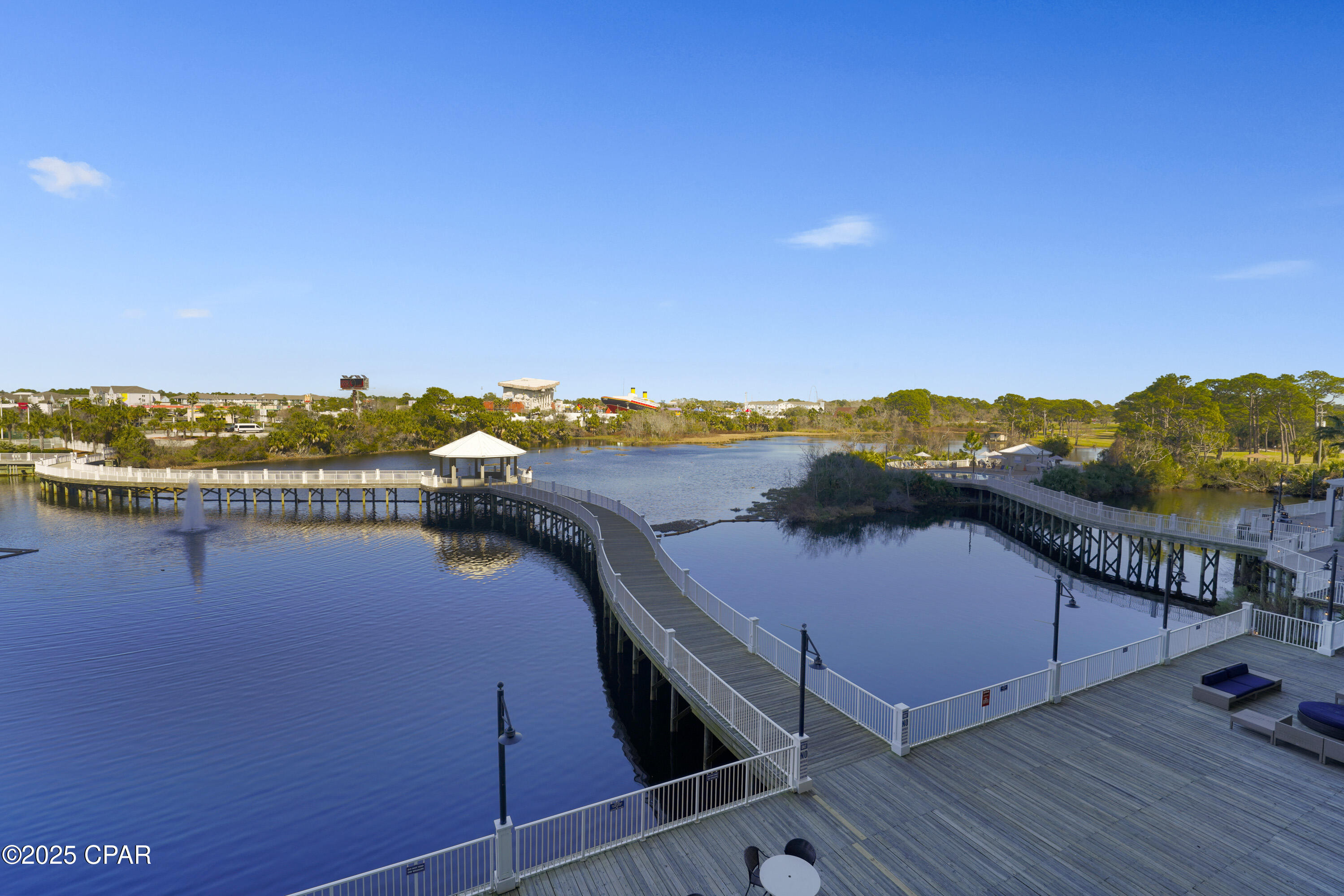 Laketown Wharf - Residential