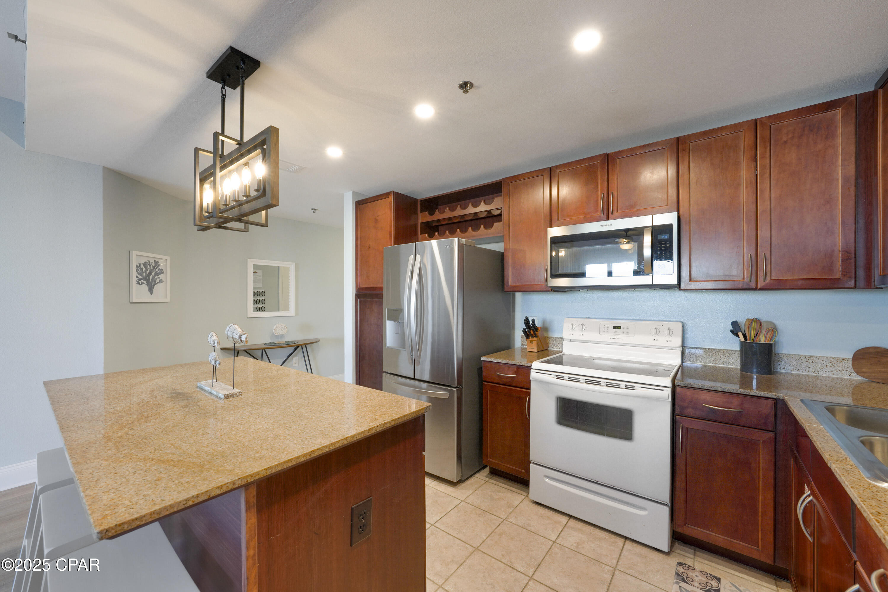 Laketown Wharf - Residential