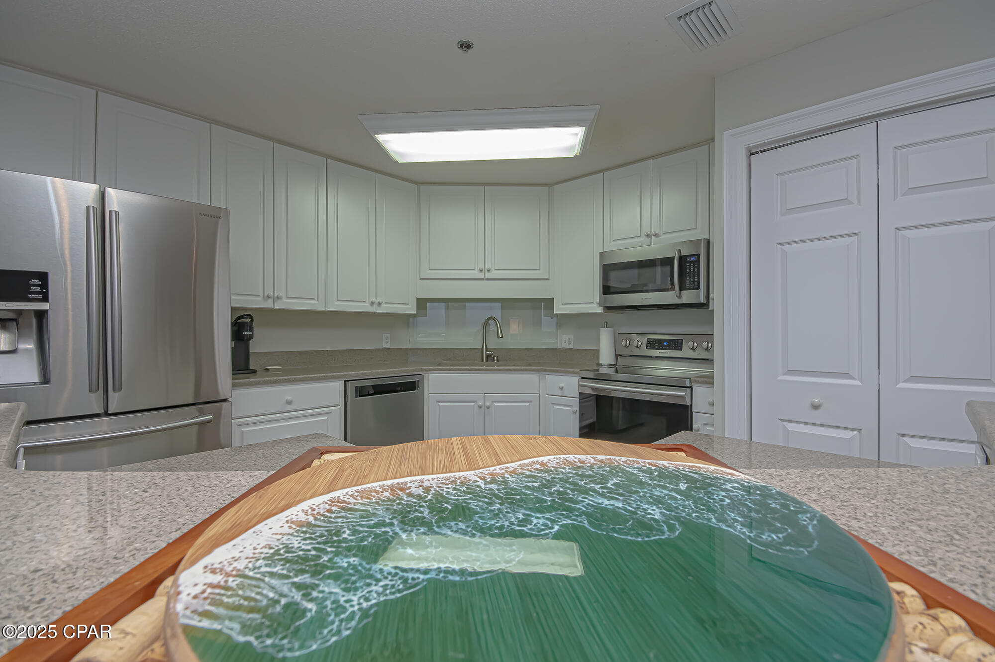 Marina Bay Condo - Residential