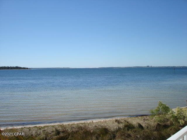 Grand Bay Townhomes - Residential Lease