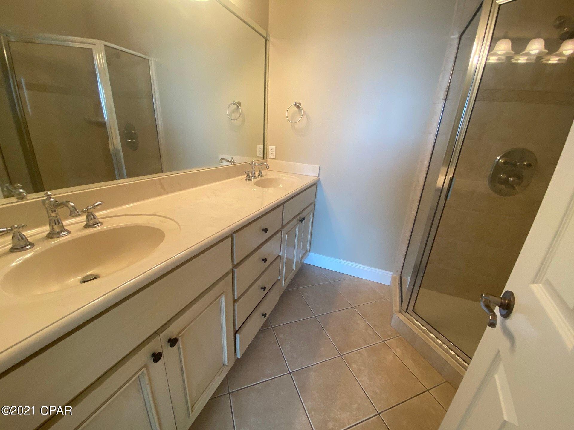 Grand Bay Townhomes - Residential Lease