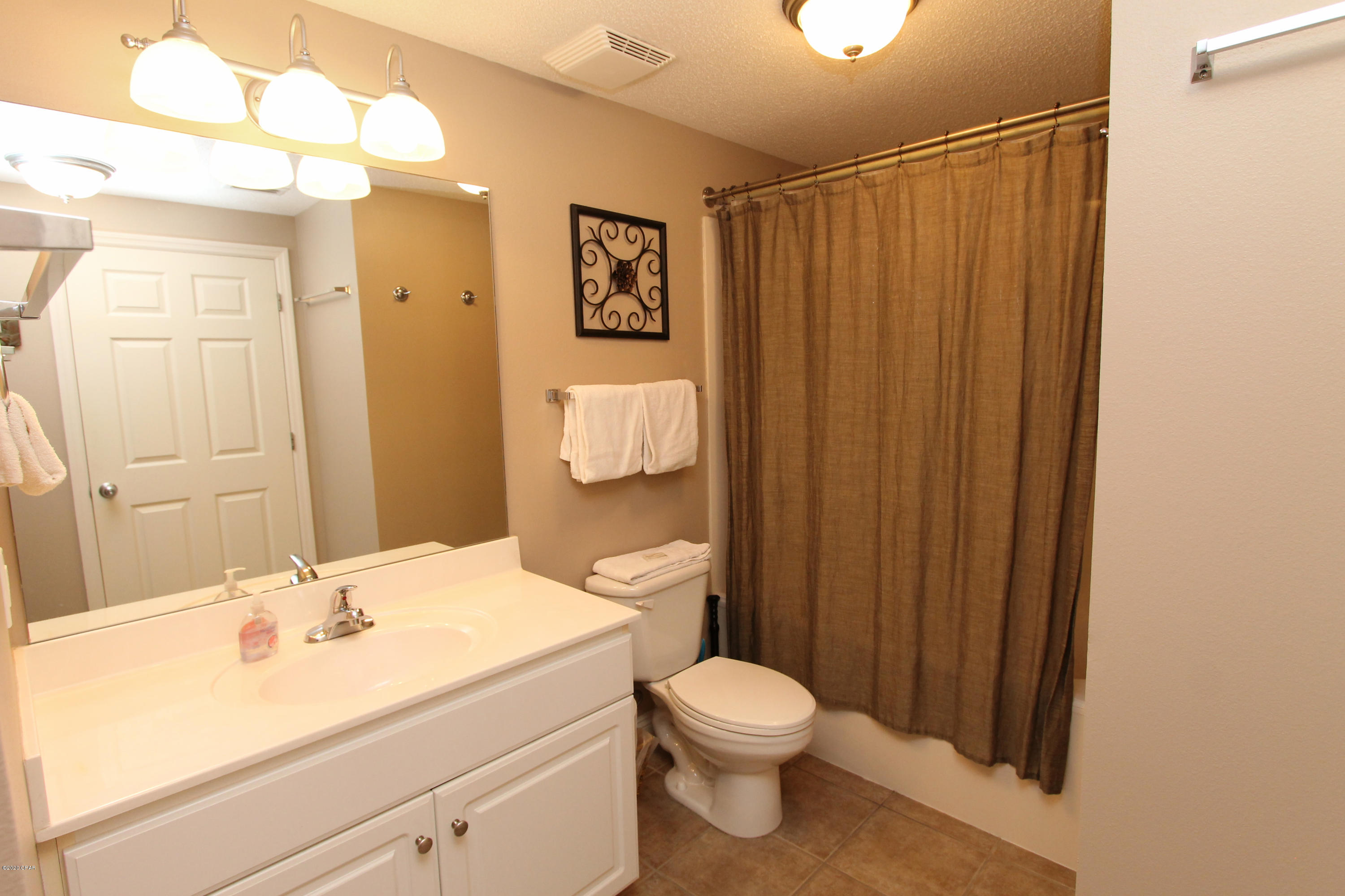 Majestic Beach Tower I - Residential