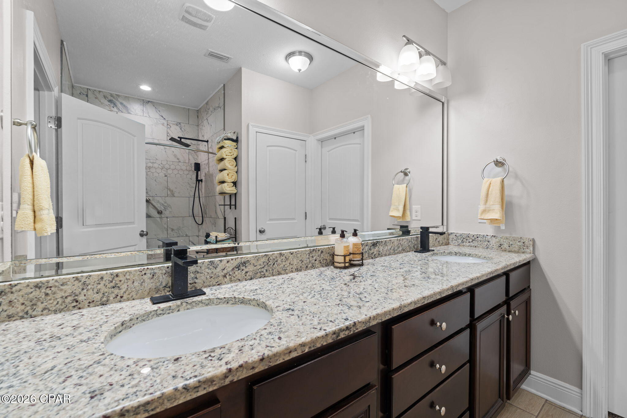 Village Of Mill Bayou/Shoreline Village Ph 1A - Residential