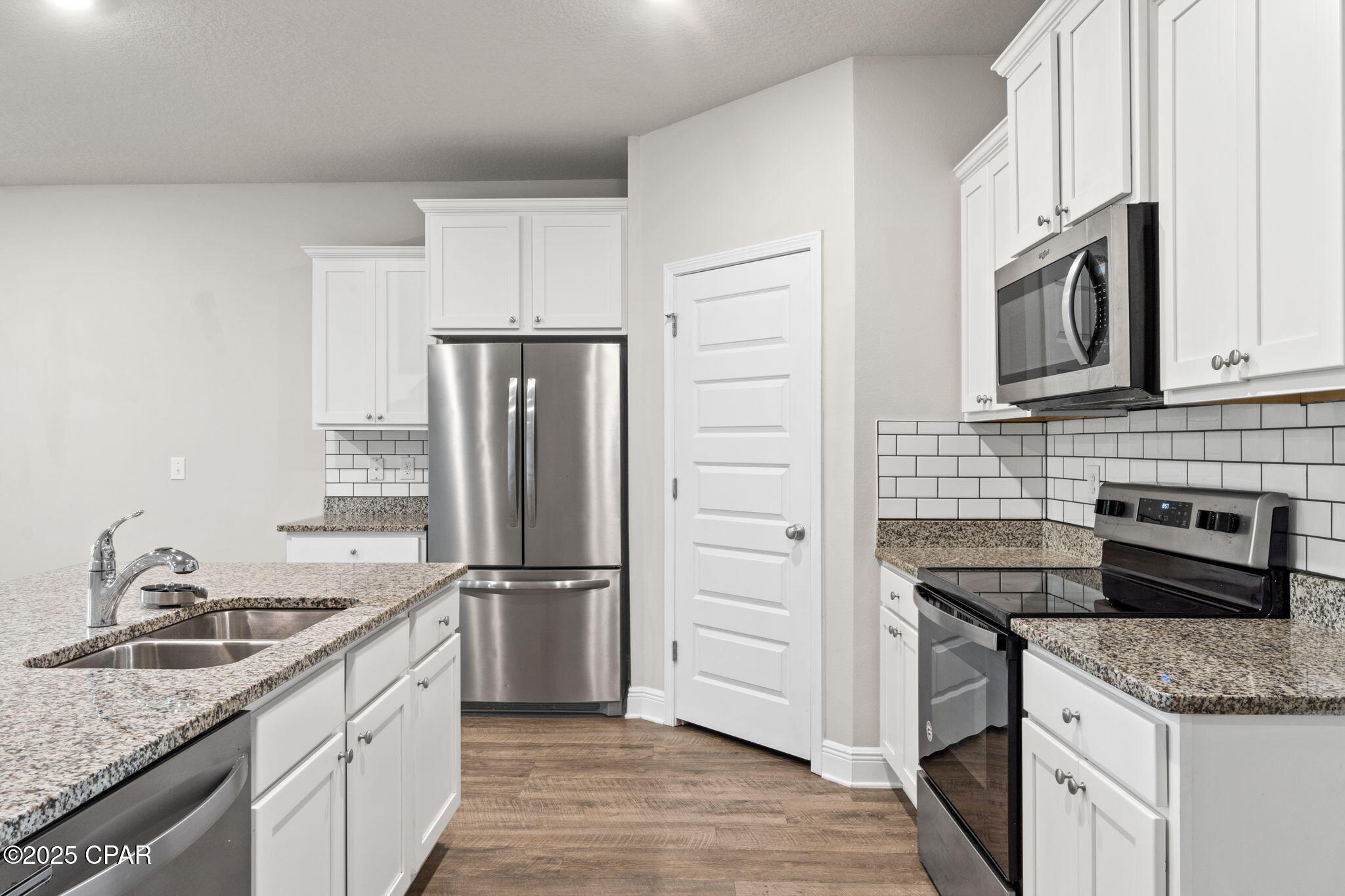 [No Recorded Subdiv] - Residential Lease