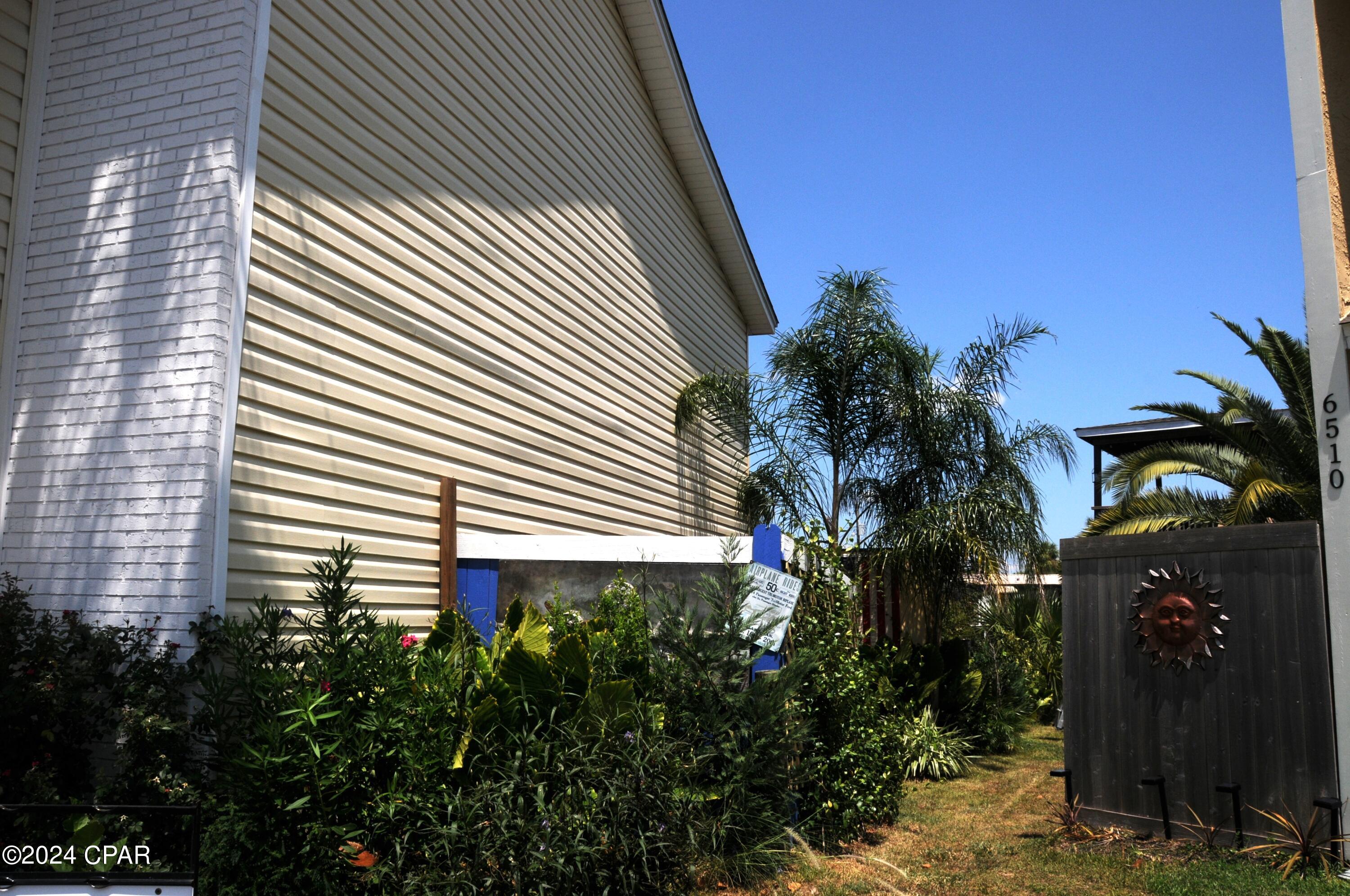 Harbour Towne - Residential