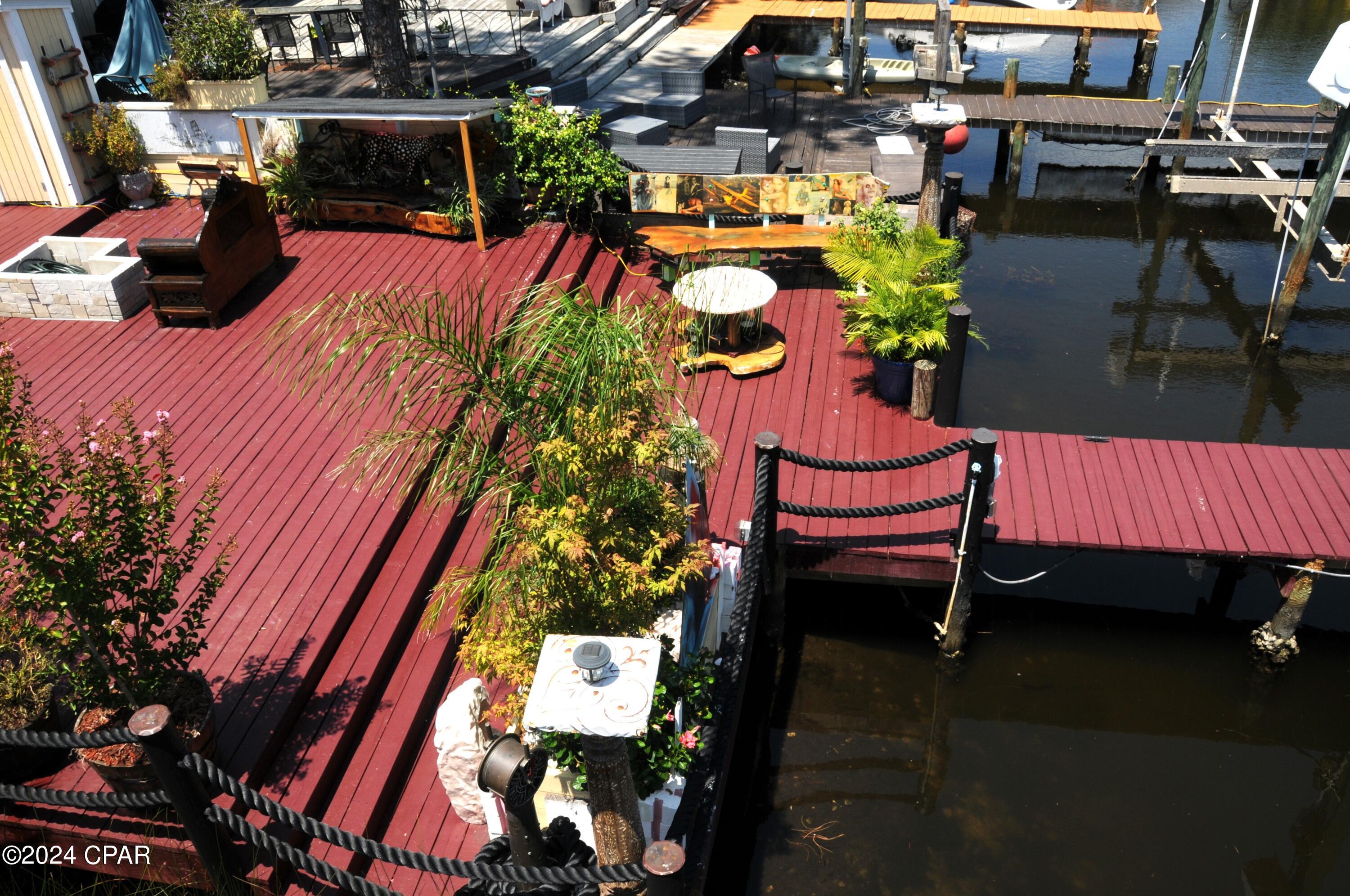 Harbour Towne - Residential