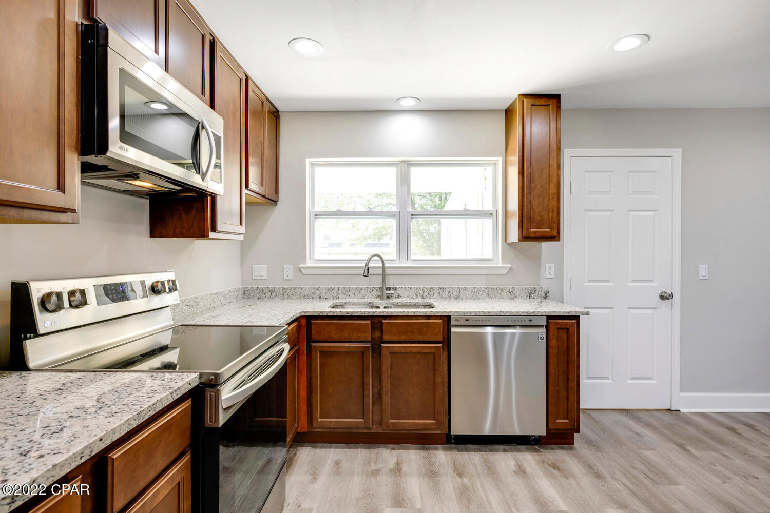 Belaire Estates U-6 - Residential