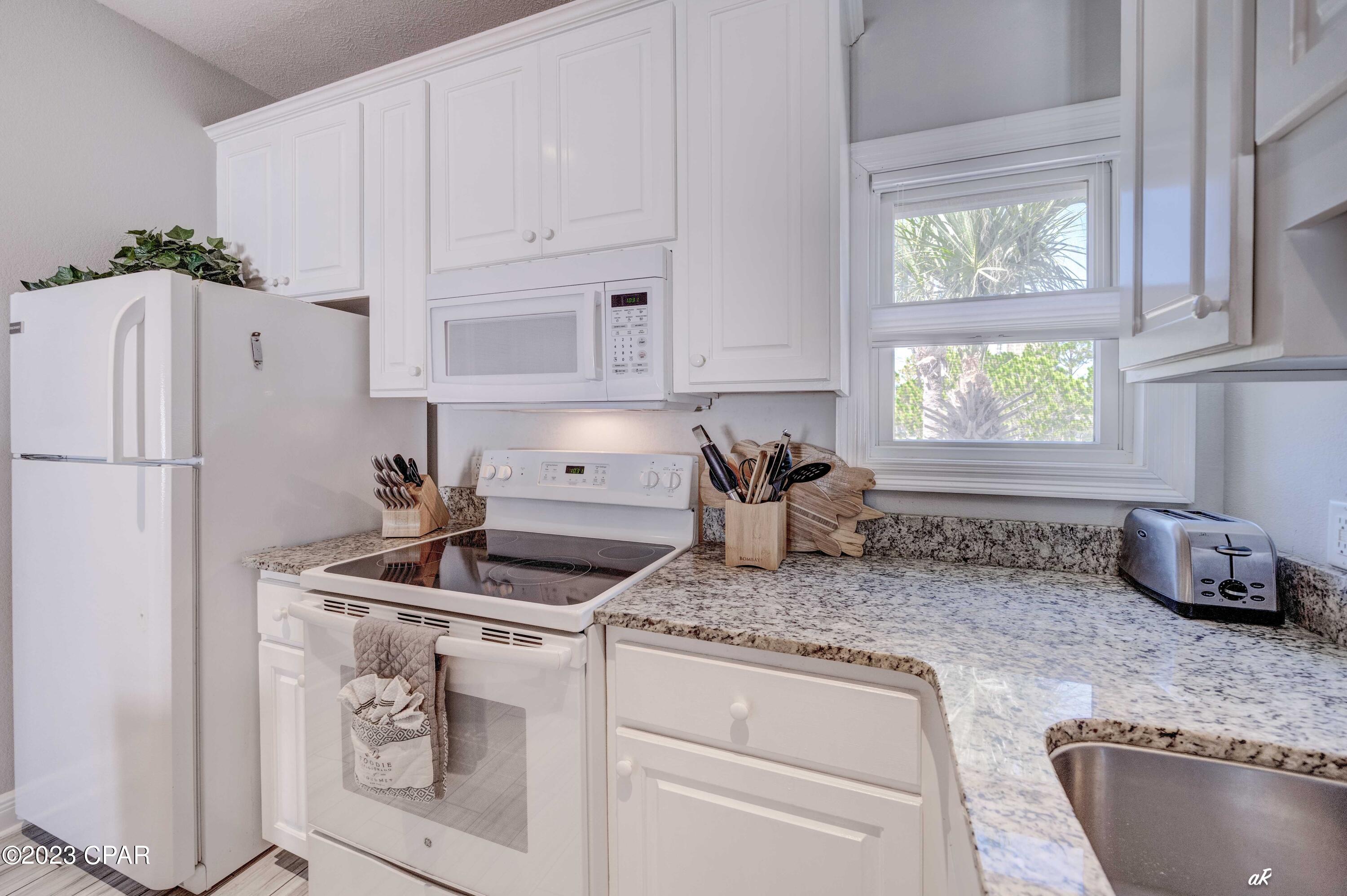 Bonita Point - Residential