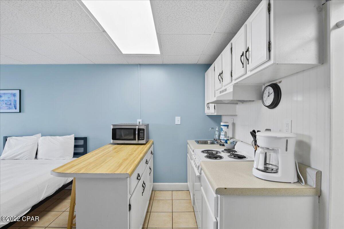 Fontainebleau Terrace - Residential