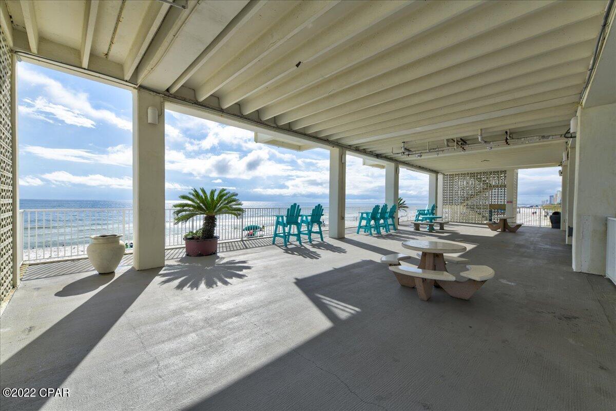 Fontainebleau Terrace - Residential