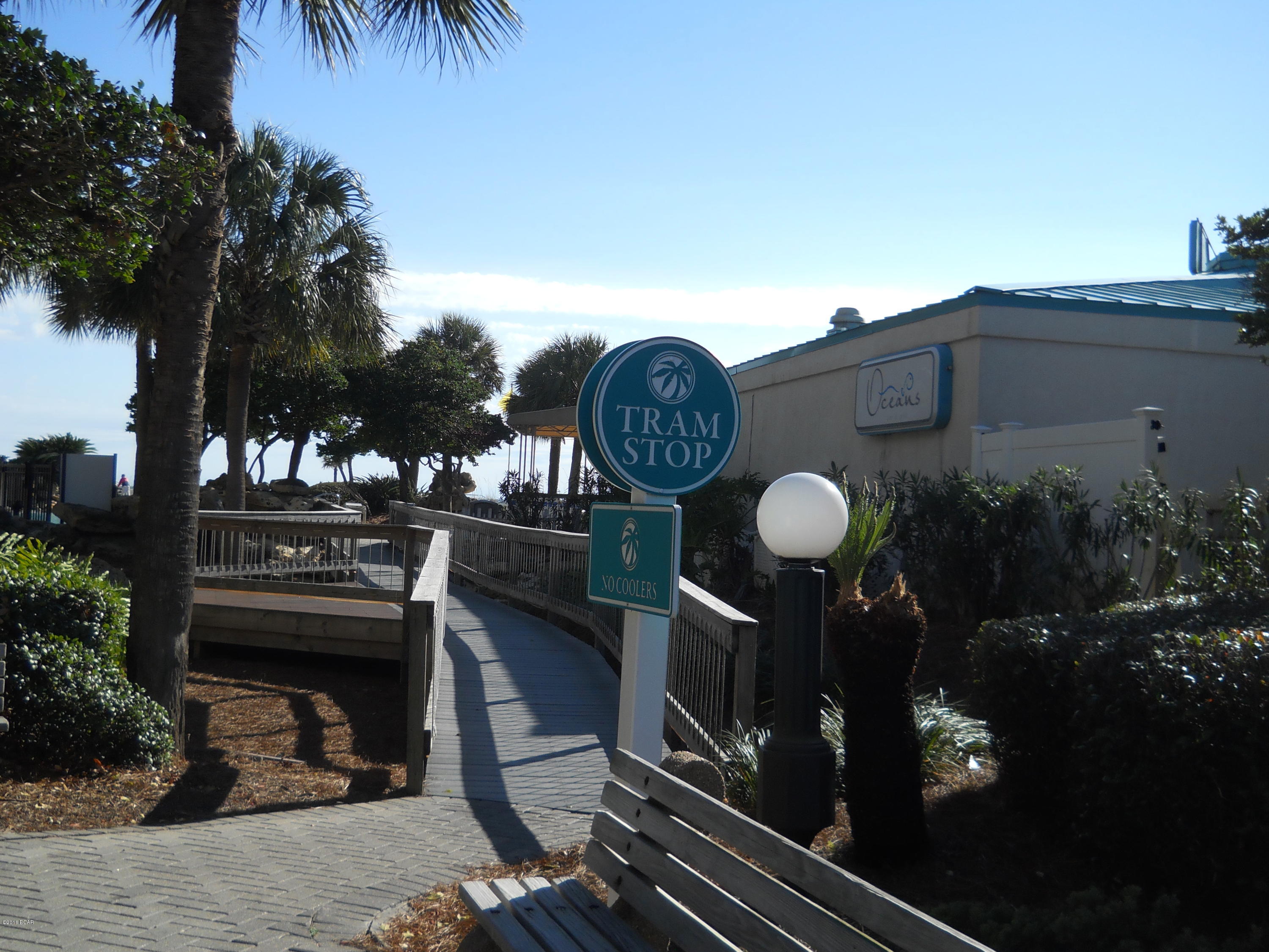 Edgewater Golf Villas V-A - Residential